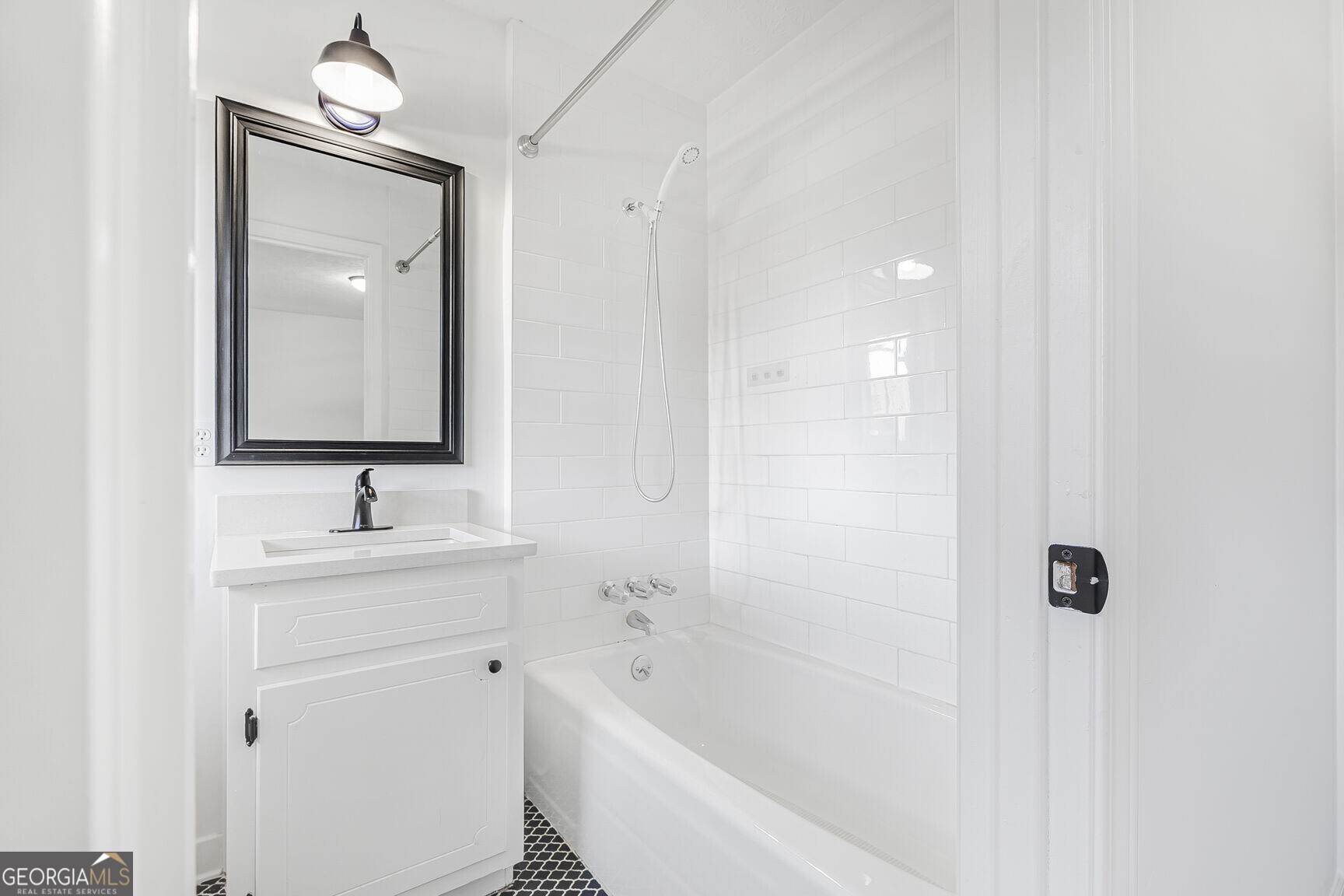 483 Rollingwood Drive