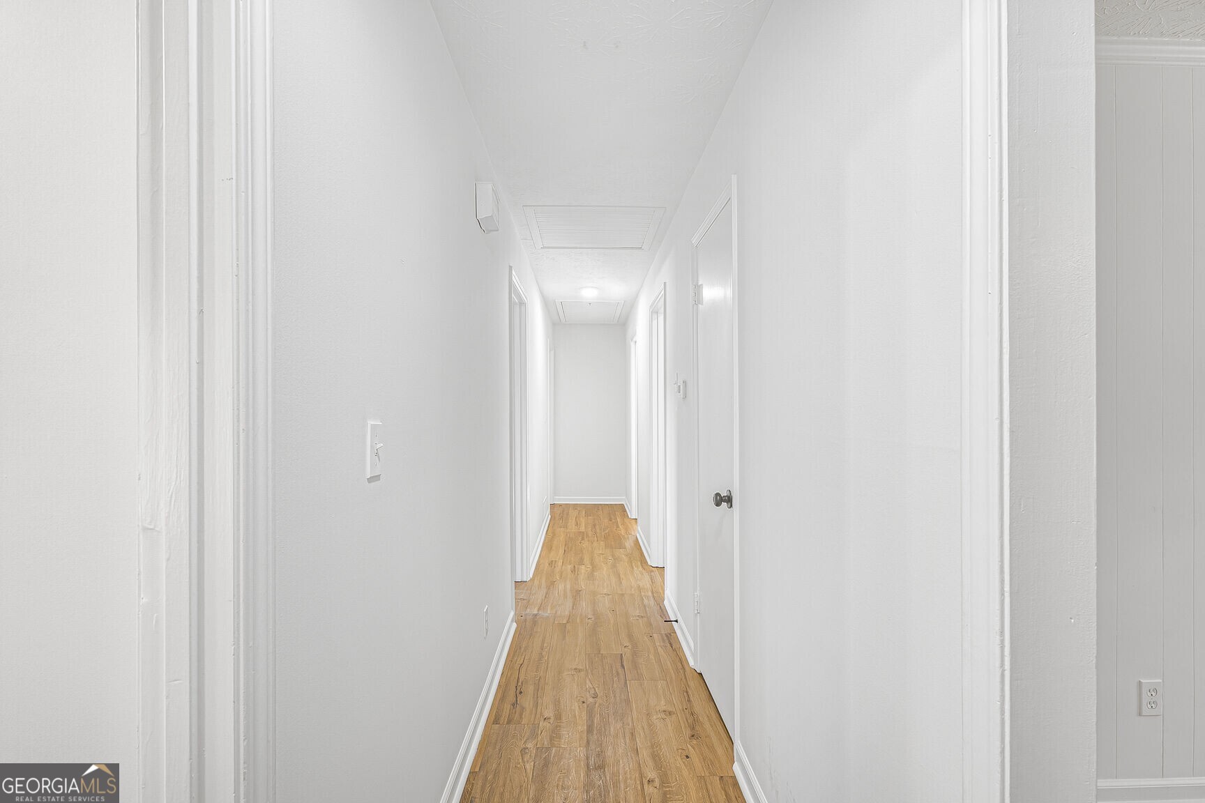 483 Rollingwood Drive