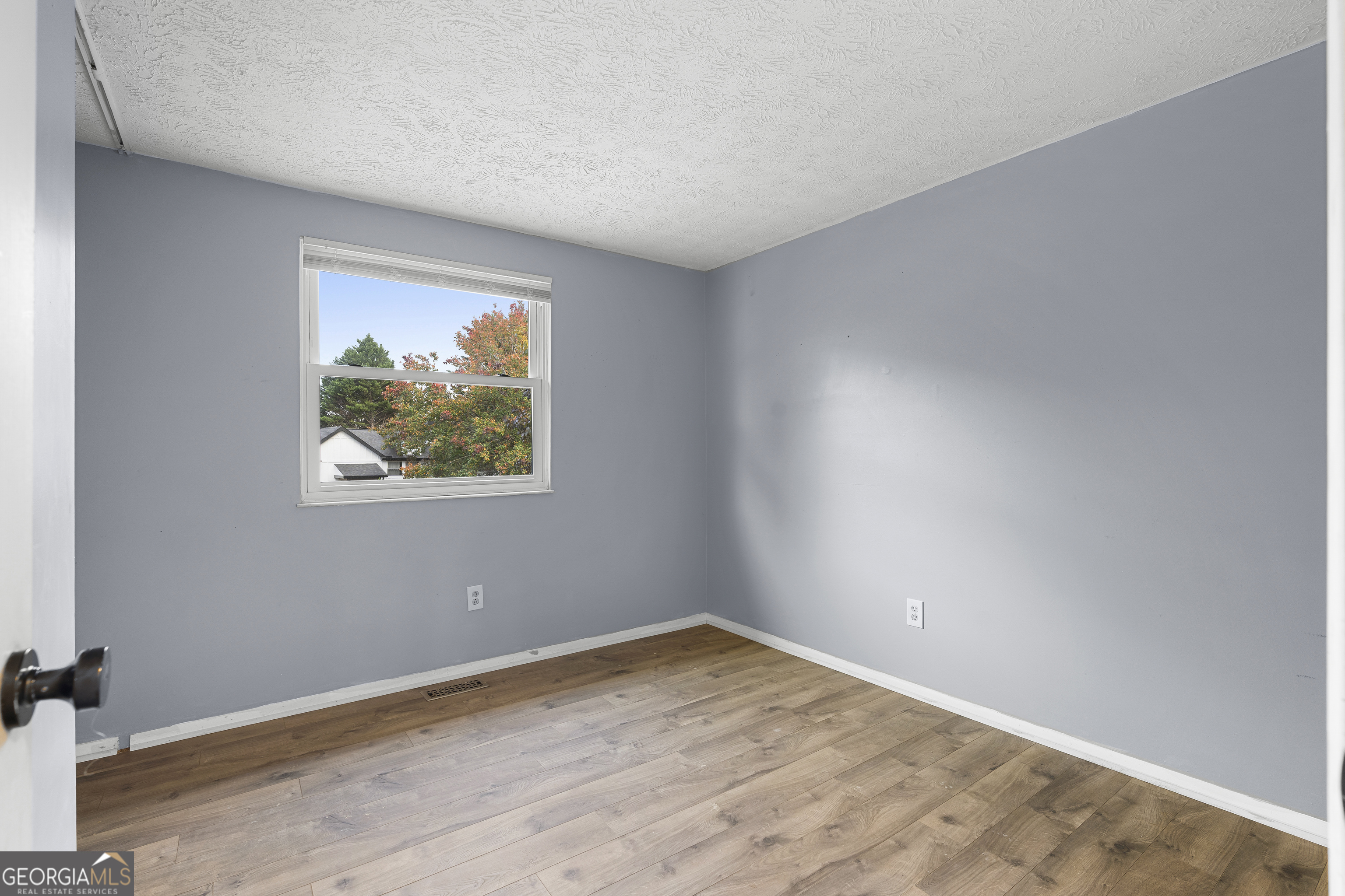 425 Worthington Hills Court