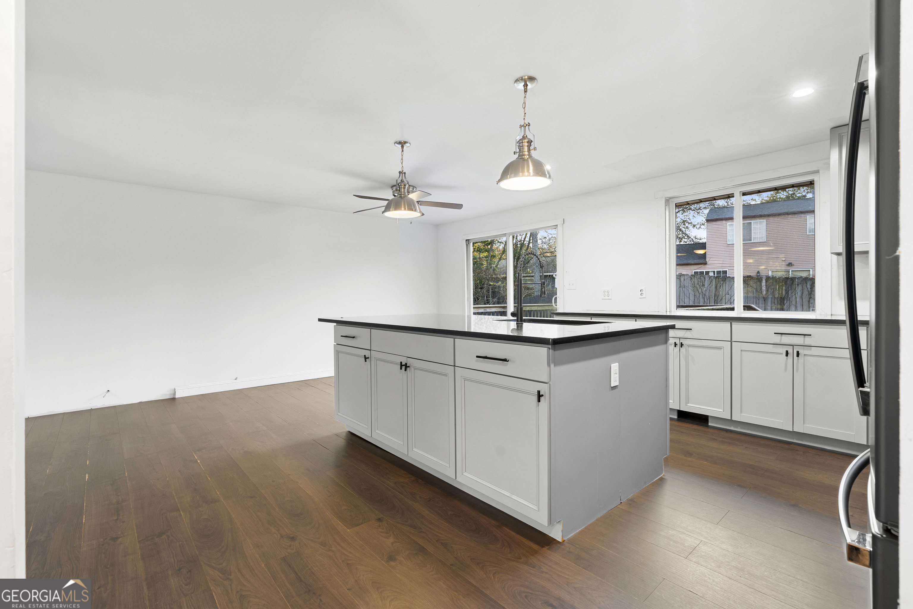 425 Worthington Hills Court