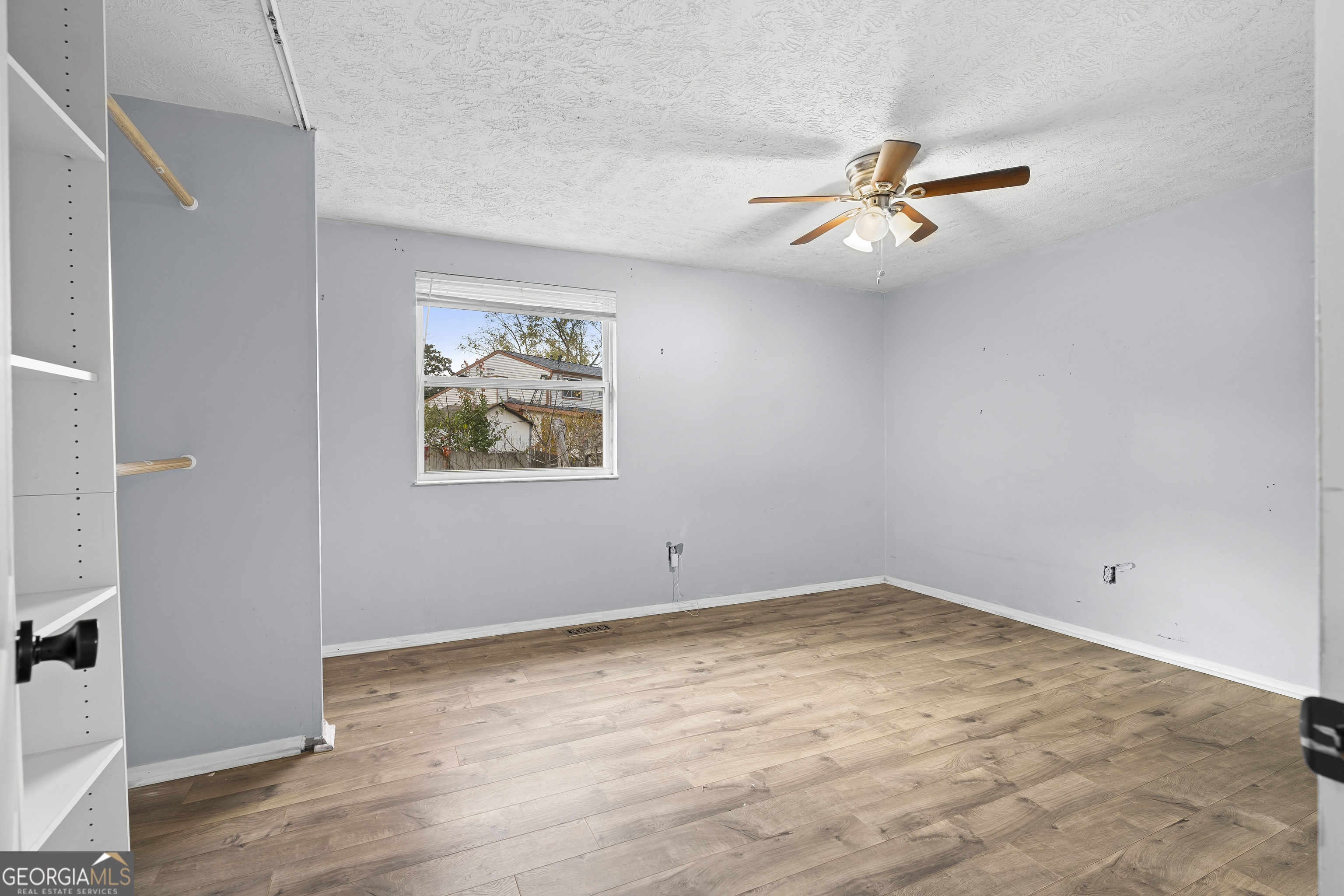 425 Worthington Hills Court