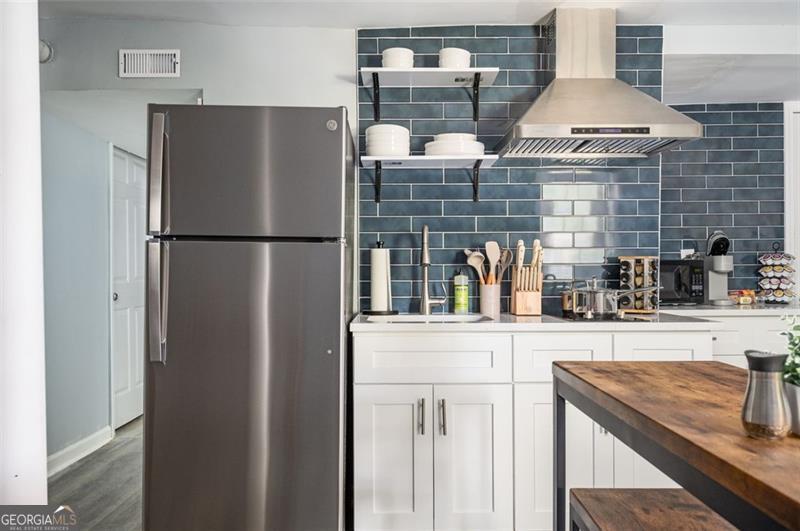 1778 FLINTWOOD Drive SE