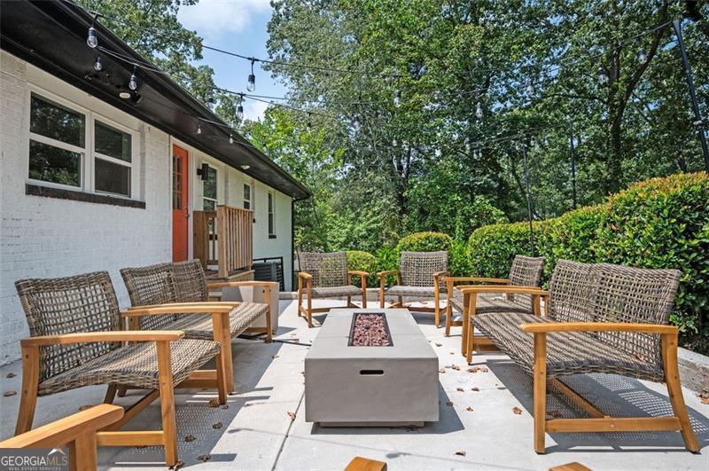 1778 FLINTWOOD Drive SE