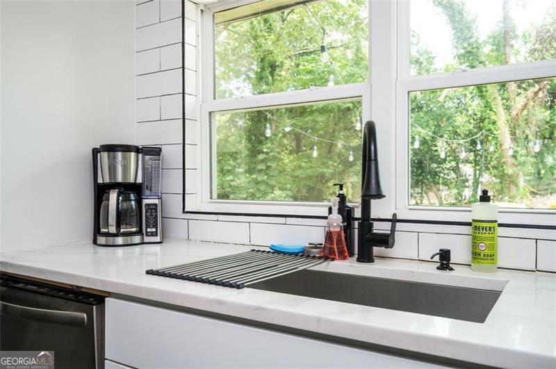 1778 FLINTWOOD Drive SE