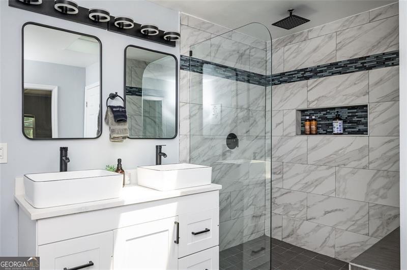 1778 FLINTWOOD Drive SE