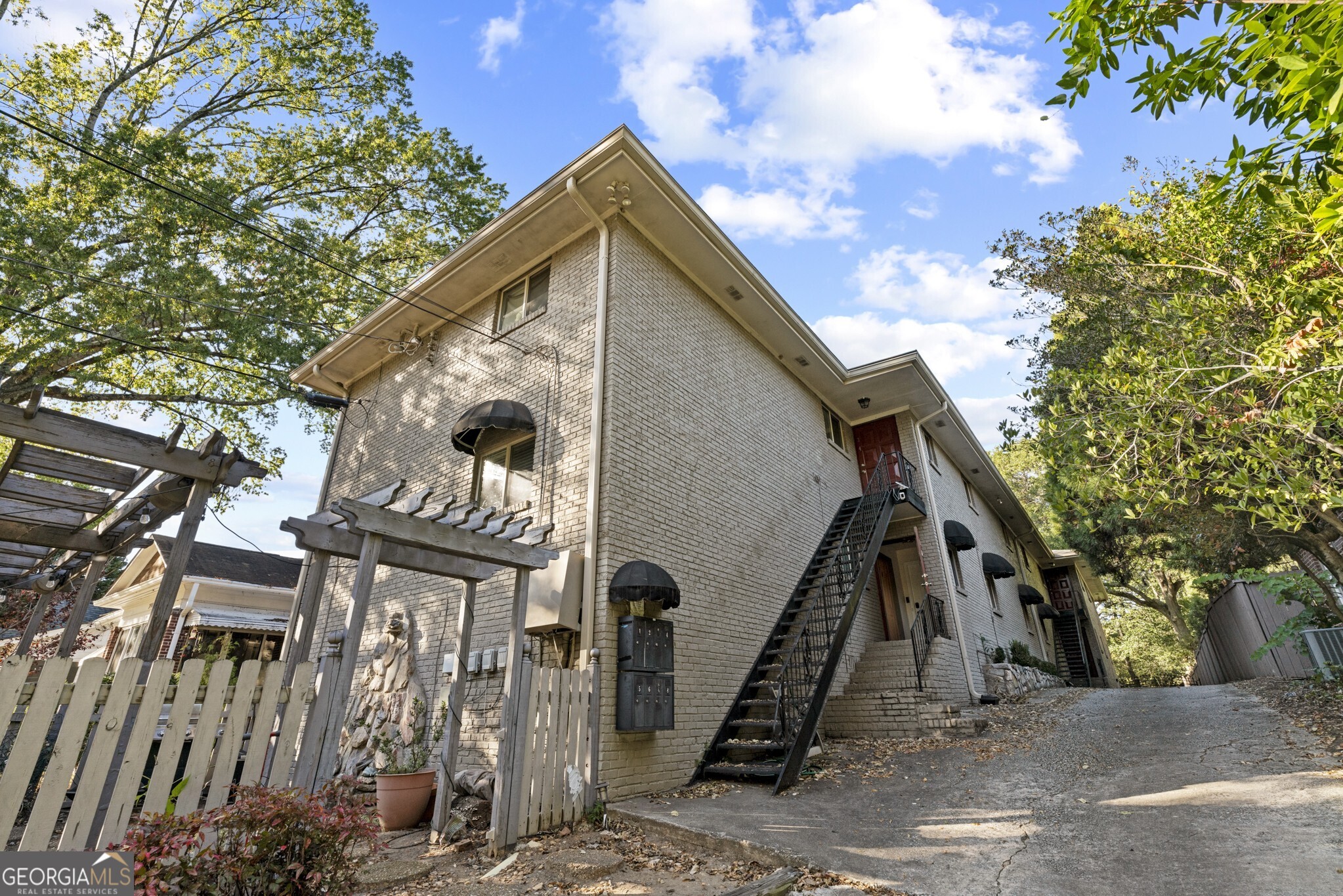 394 6th Street NE # 2