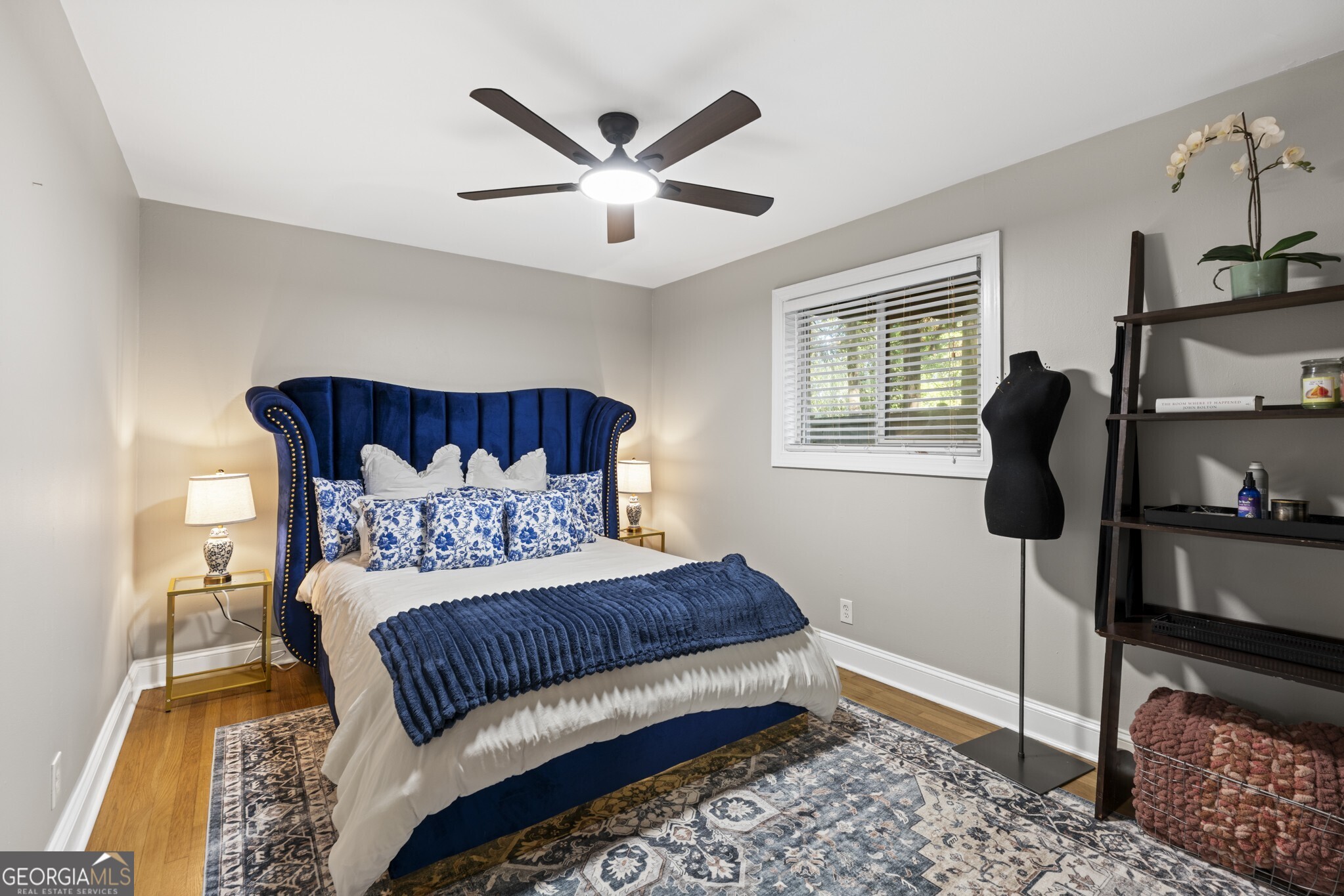 394 6th Street NE # 2