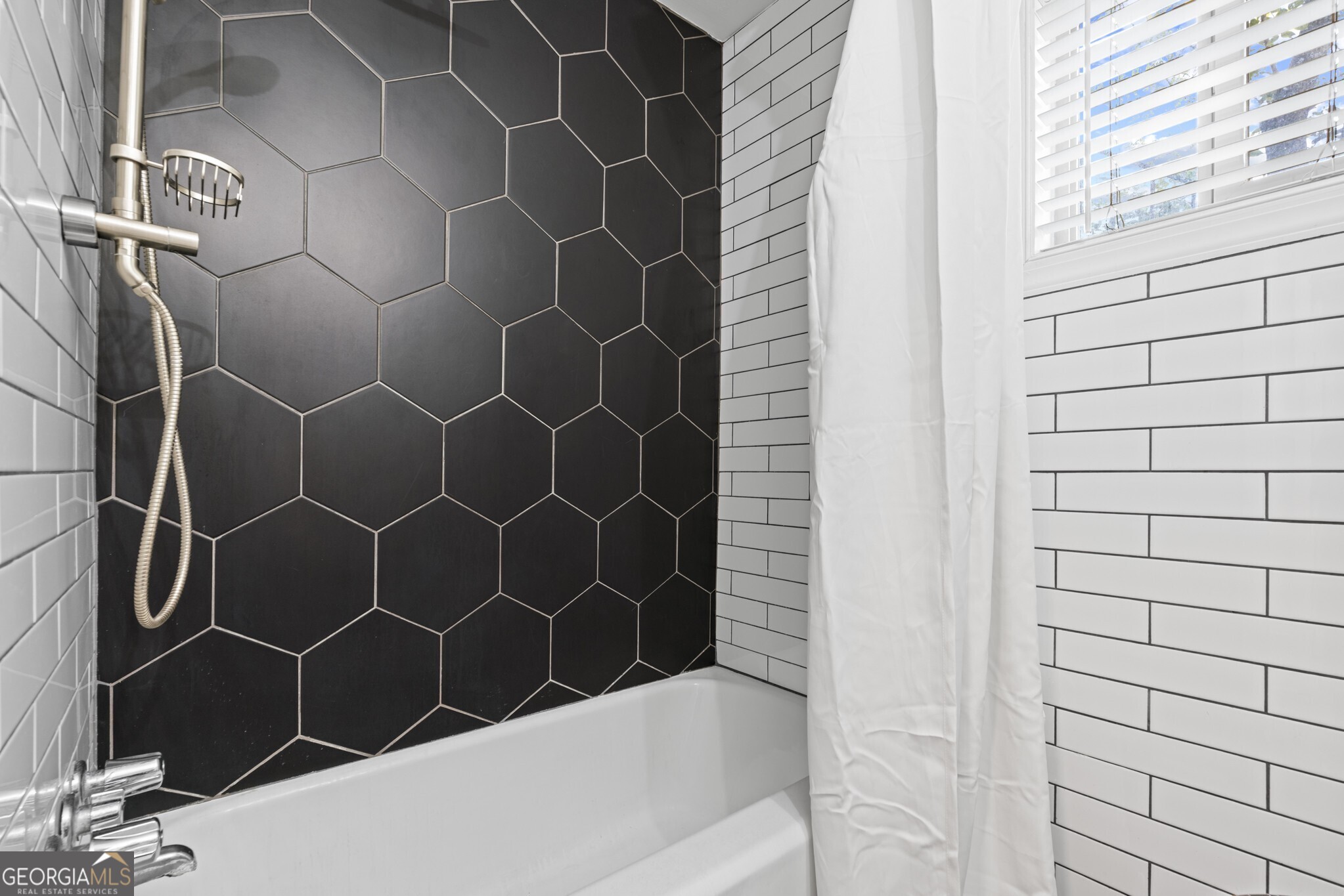 394 6th Street NE # 2