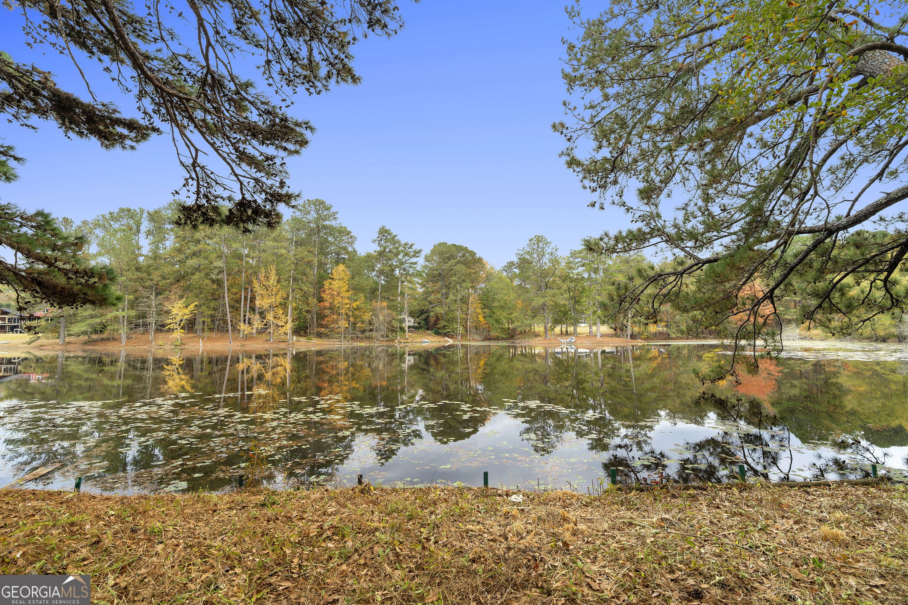 3177 Spring Lake Drive NE