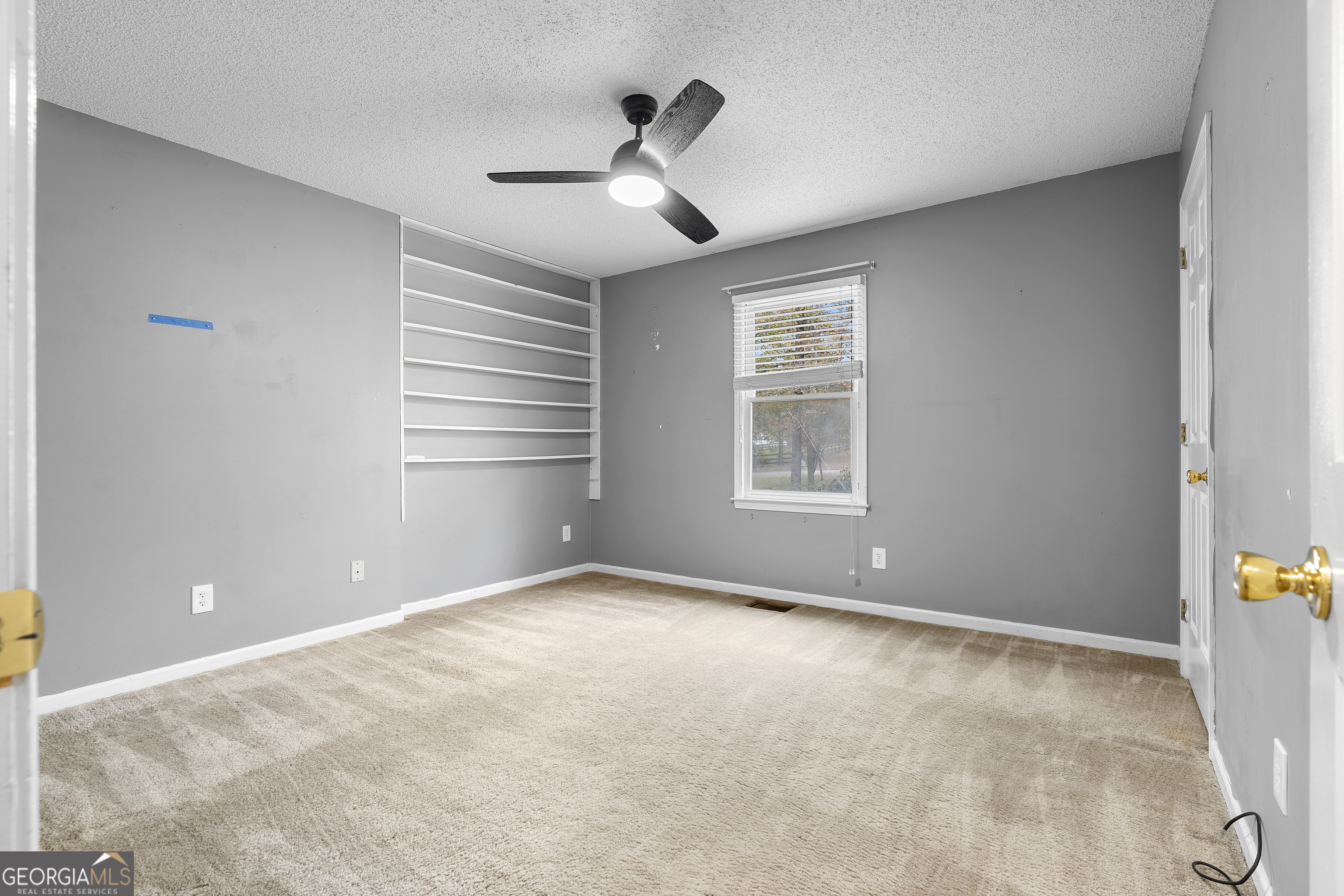 3177 Spring Lake Drive NE