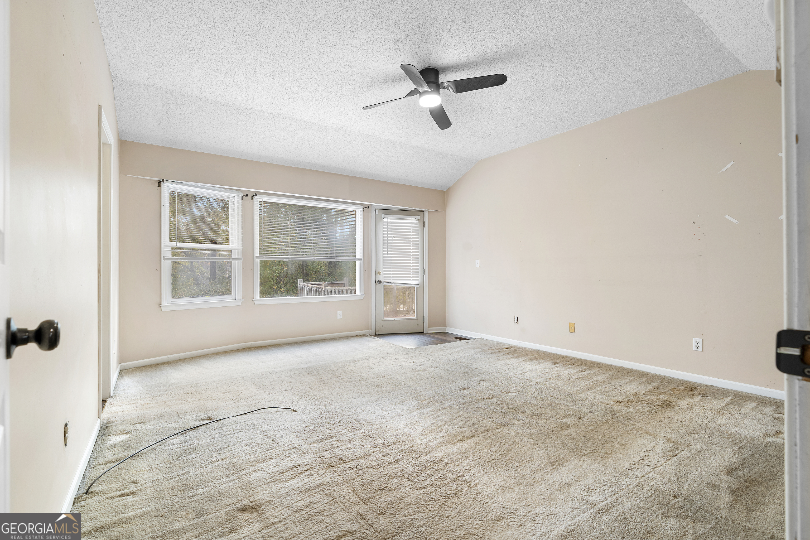 3177 Spring Lake Drive NE