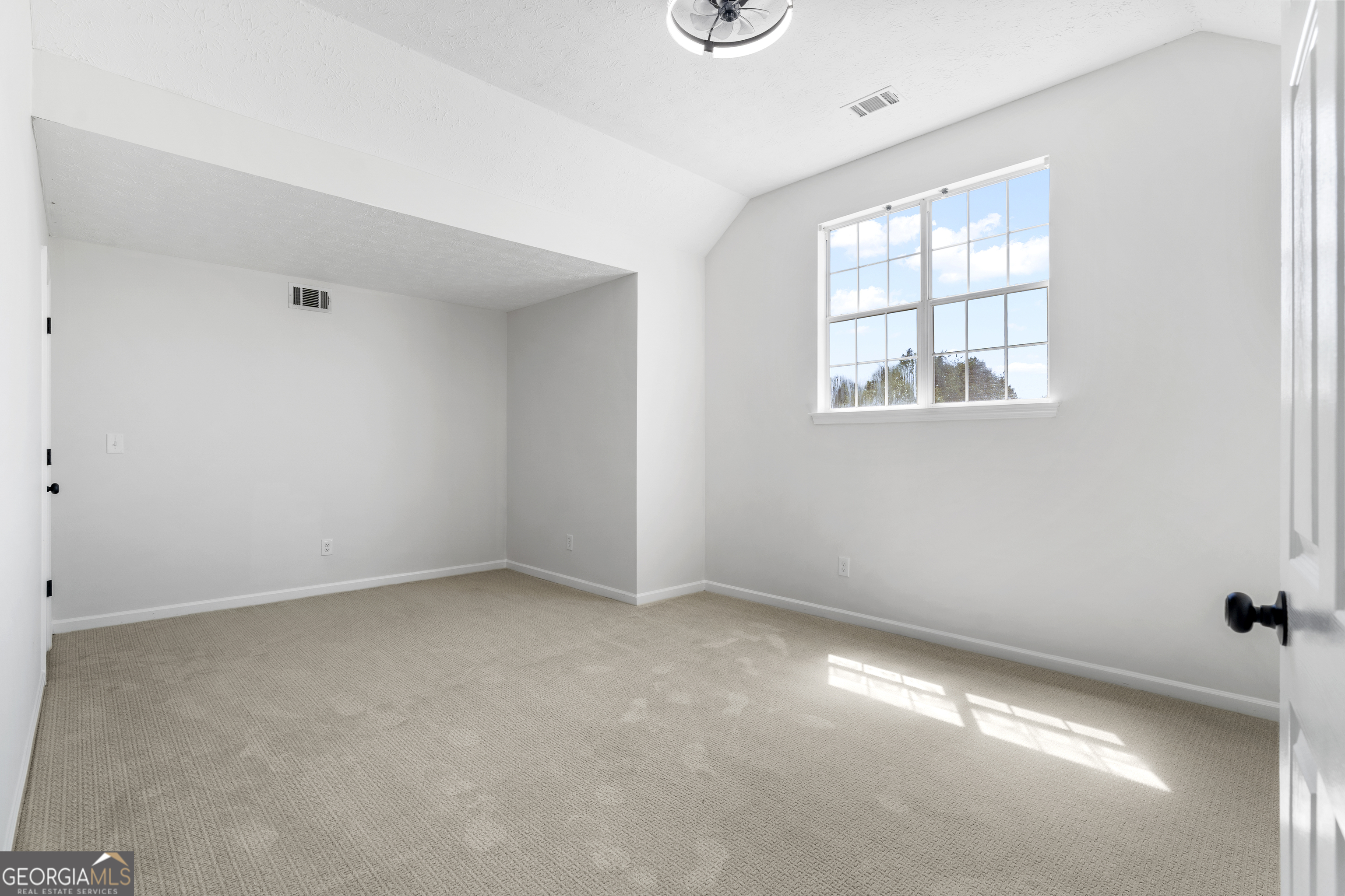 2881 Bridle Creek Drive SW