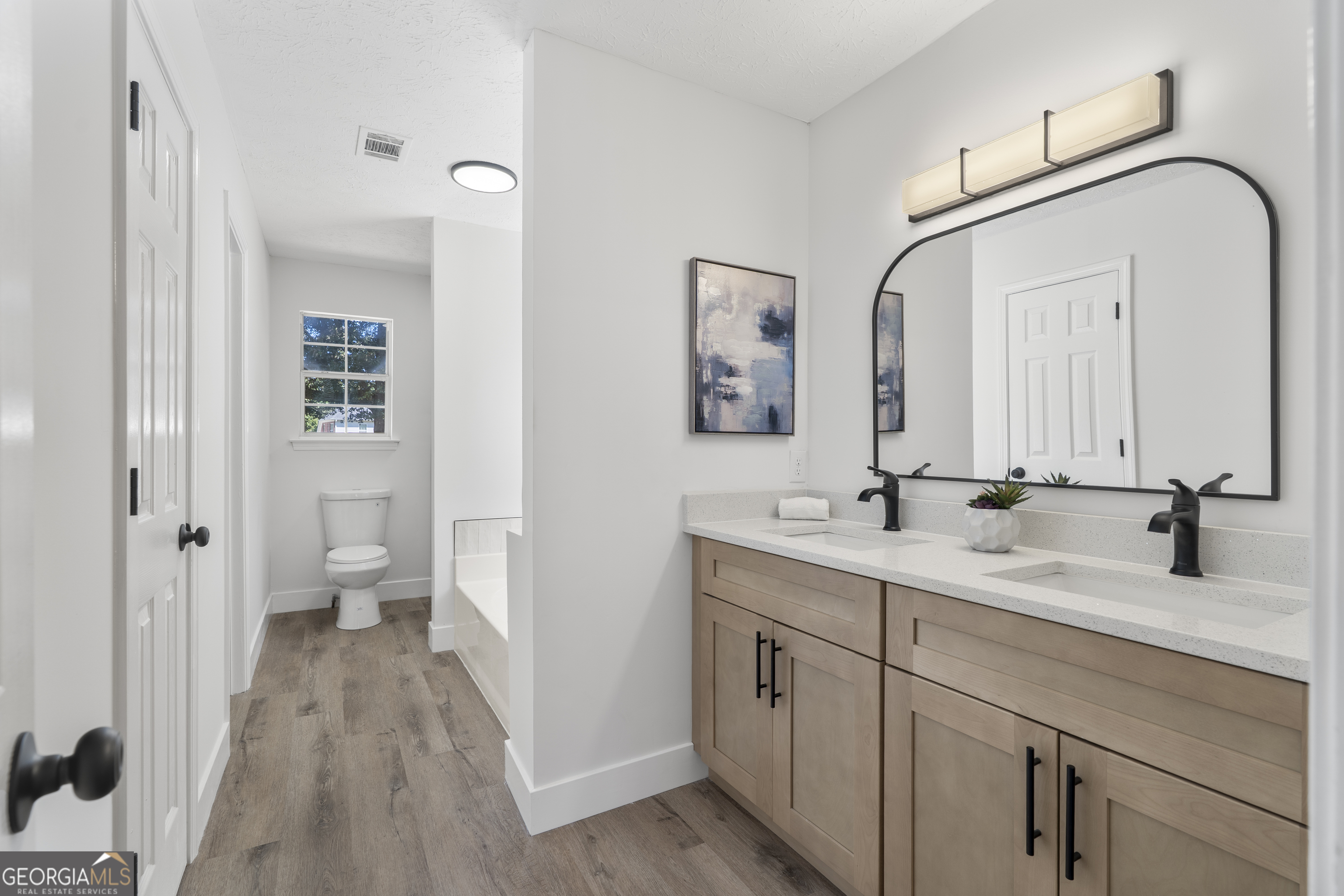 2881 Bridle Creek Drive SW