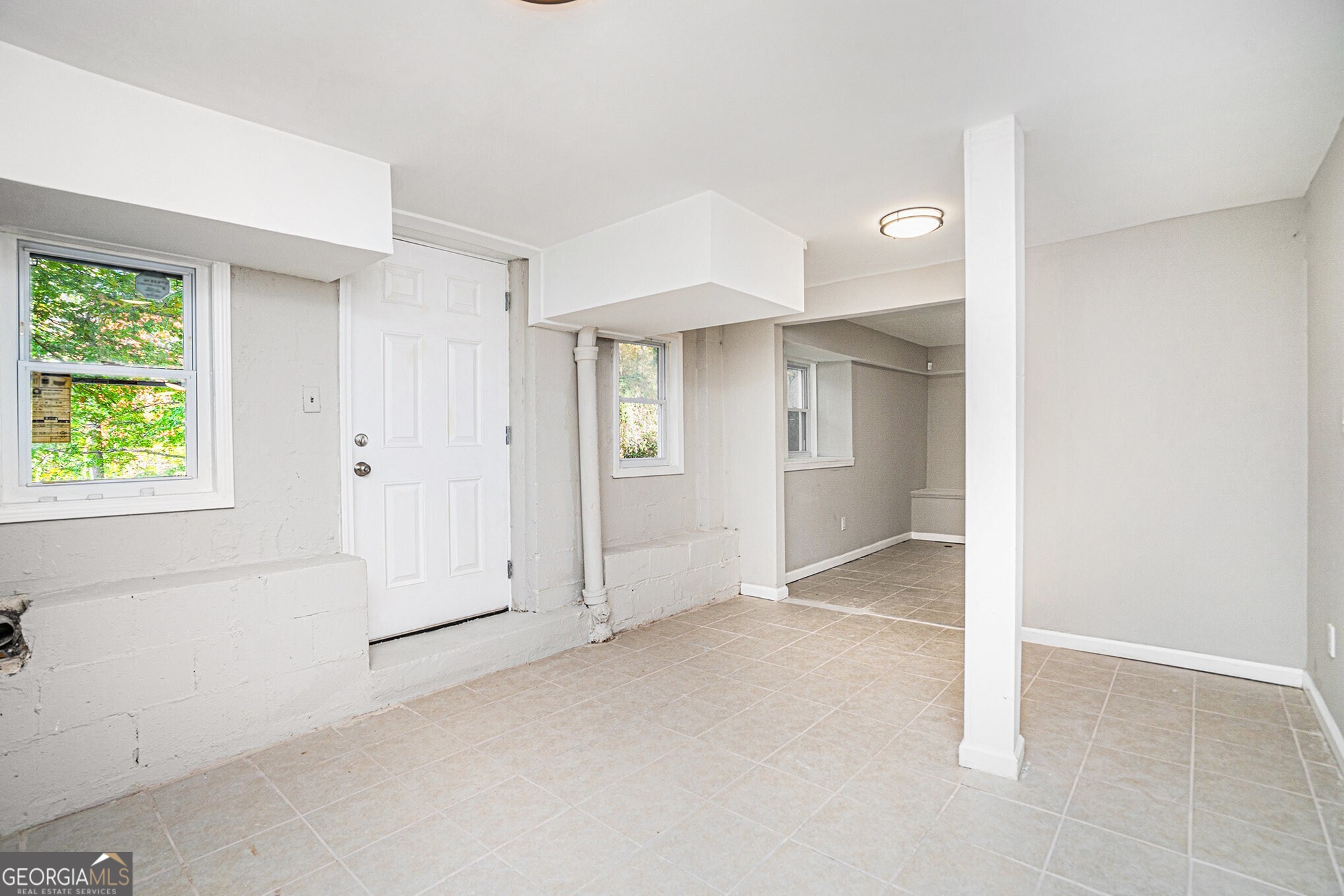 2693 Washington Street NW