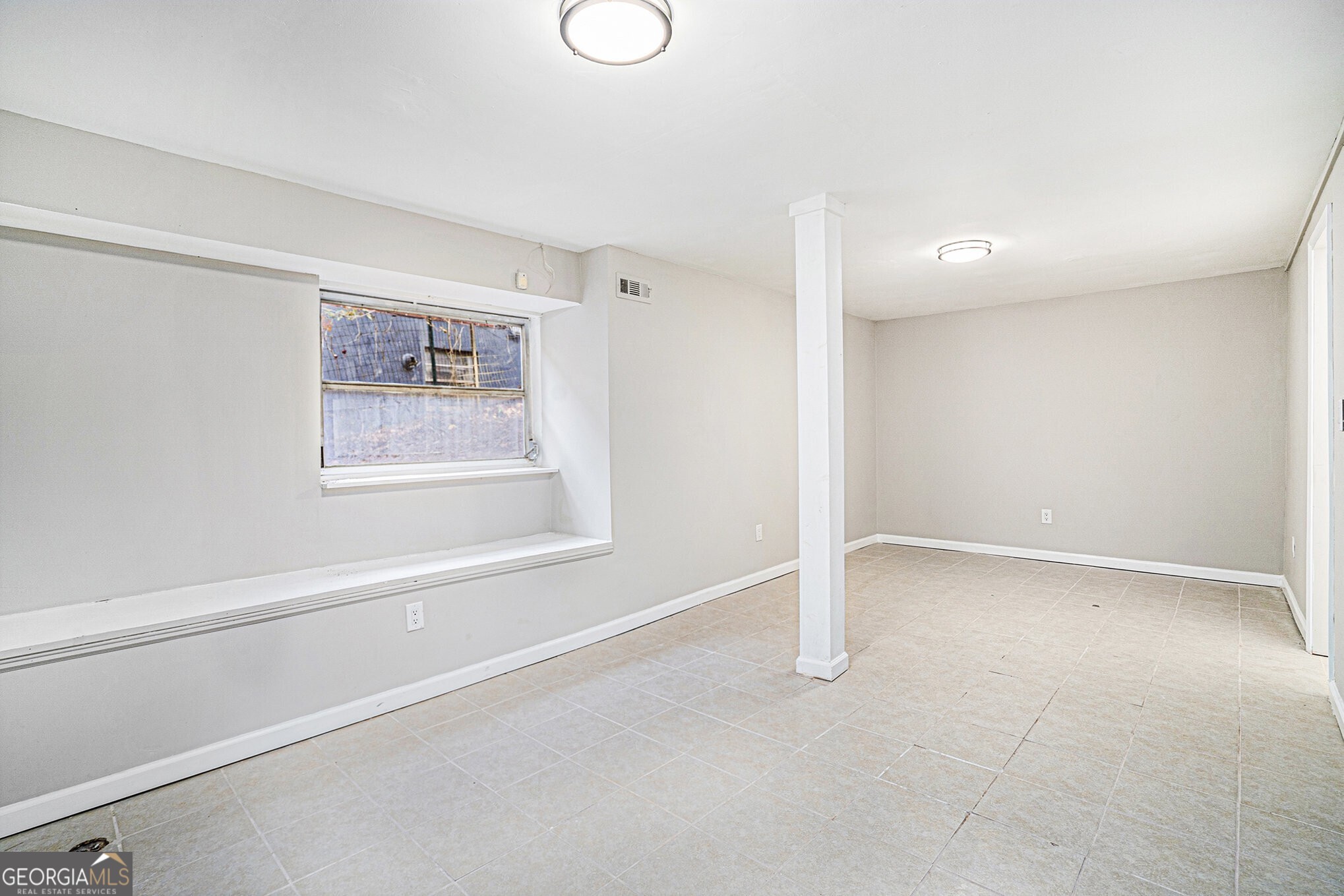 2693 Washington Street NW