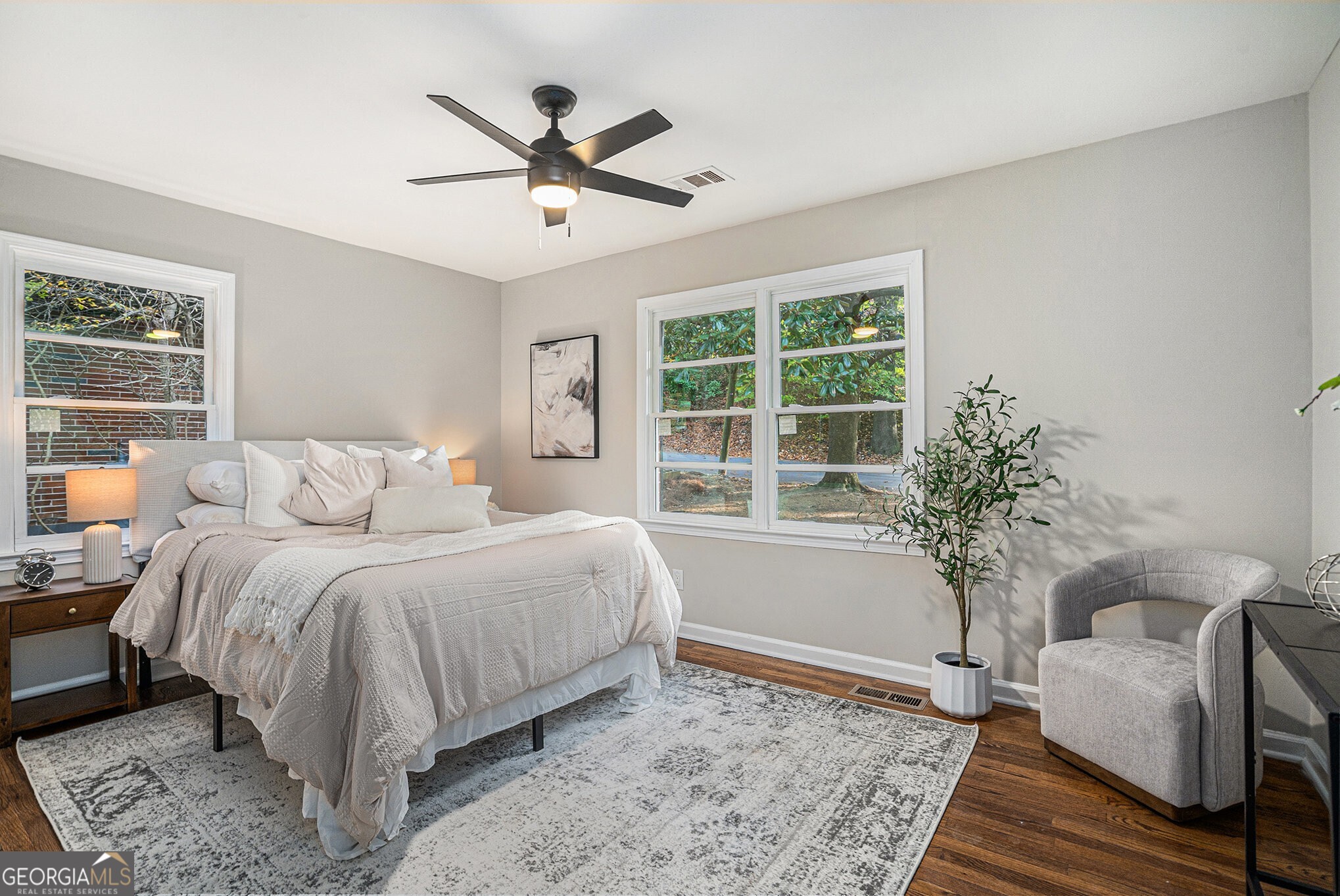 2693 Washington Street NW