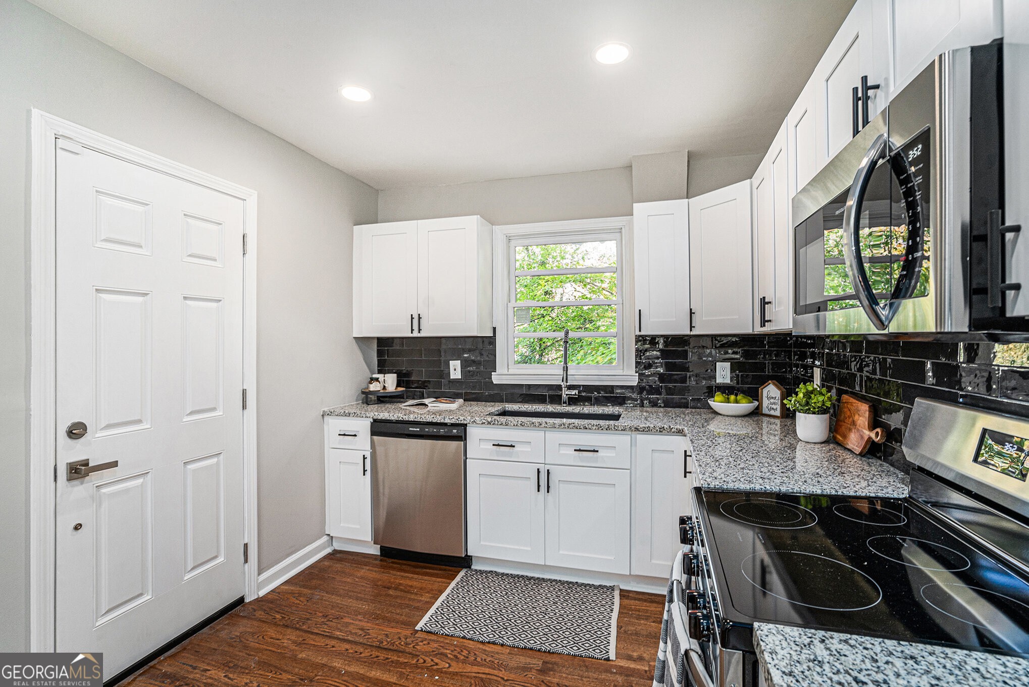 2693 Washington Street NW