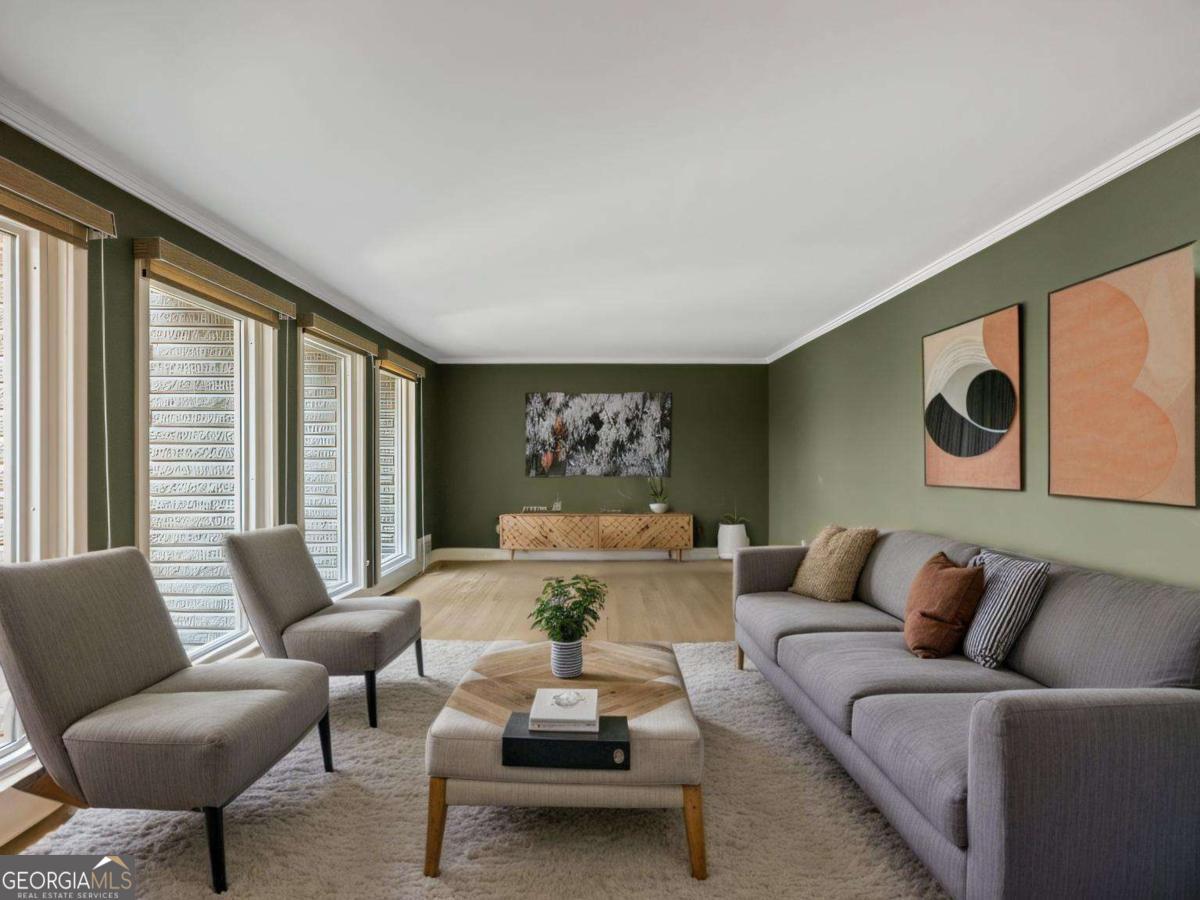 2153 Starfire Drive NE