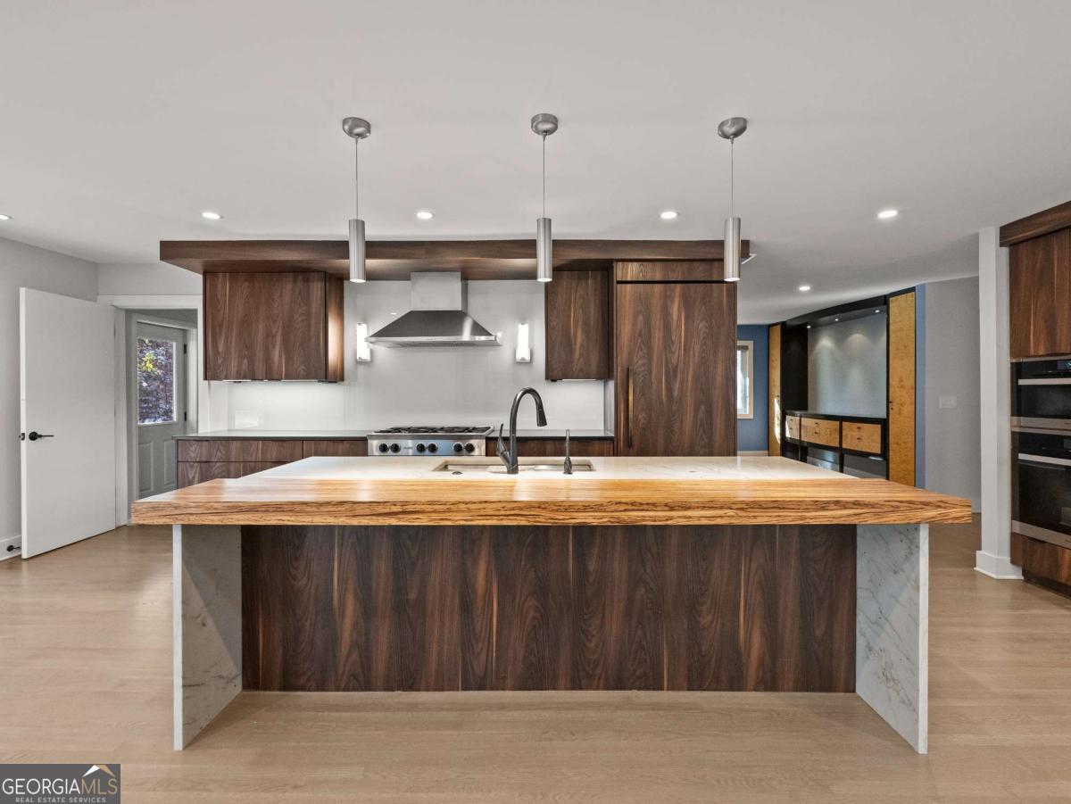 2153 Starfire Drive NE