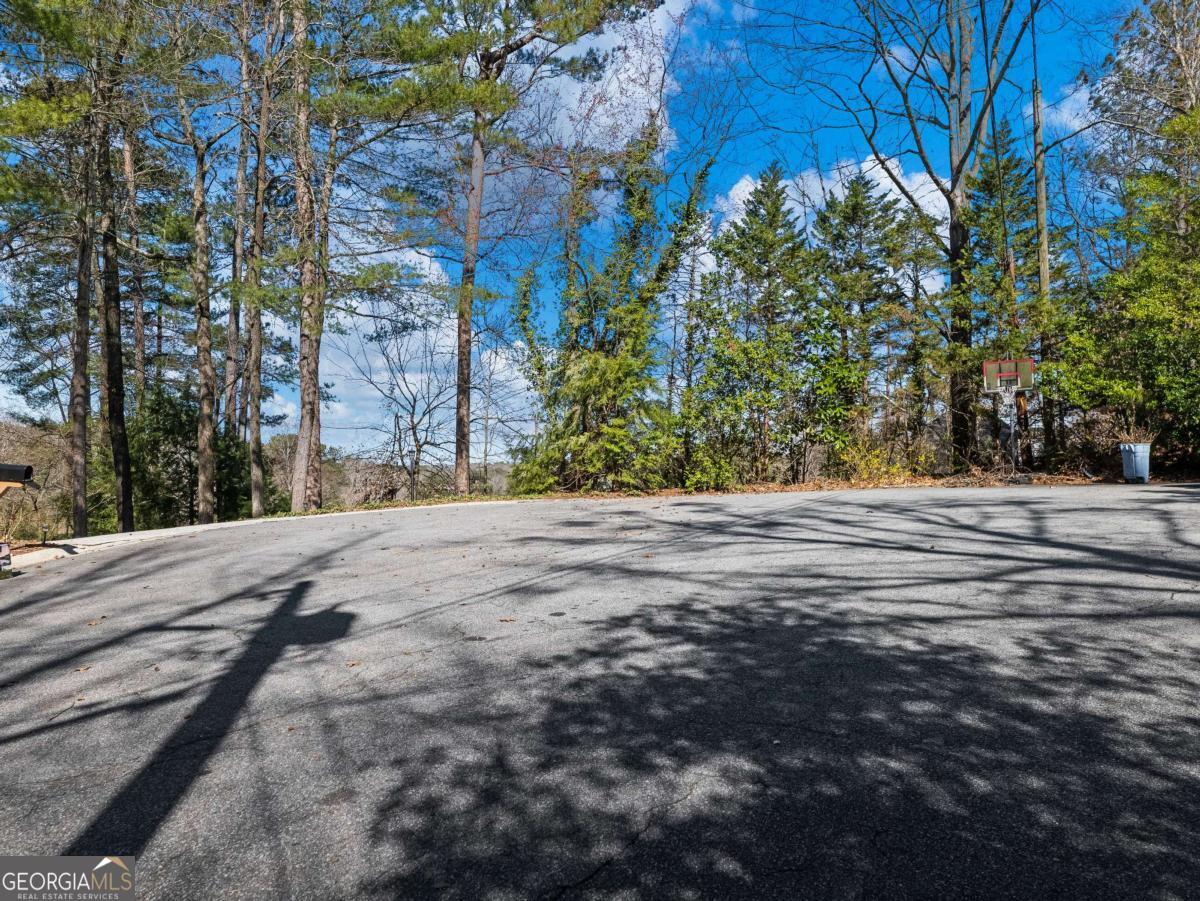 2153 Starfire Drive NE