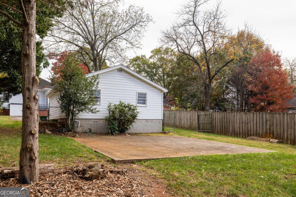 5450 E Mountain Street