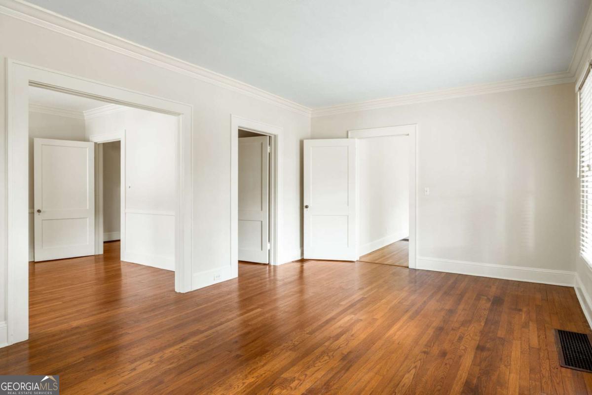 5450 E Mountain Street