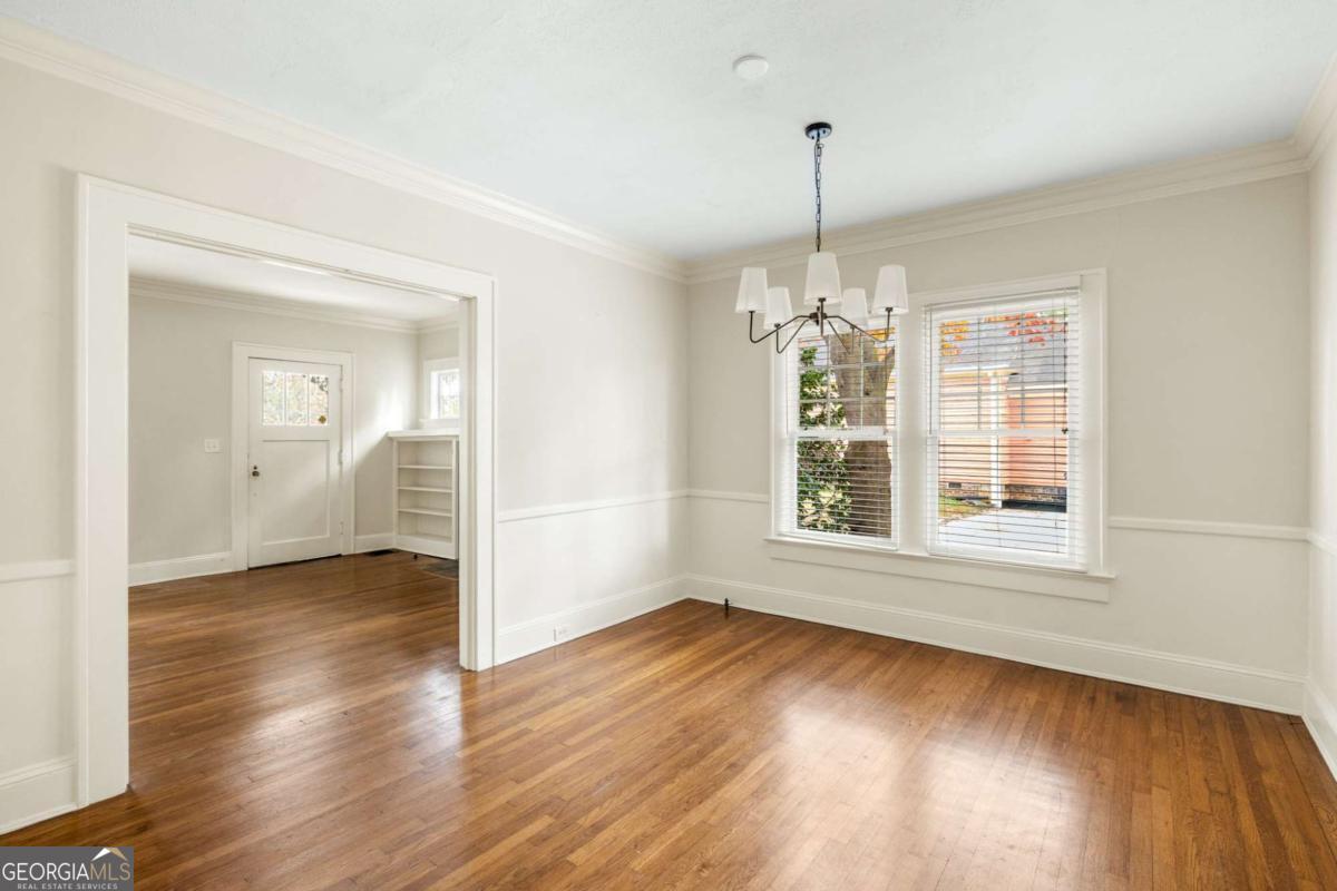 5450 E Mountain Street