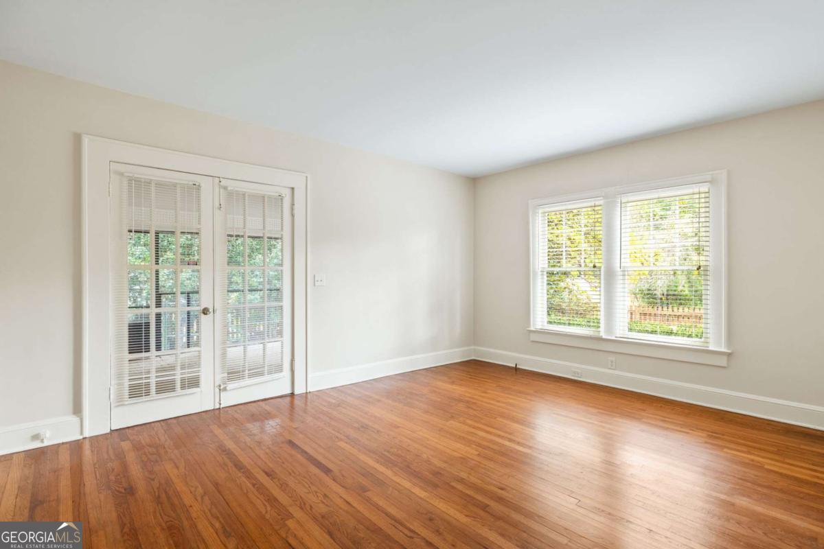 5450 E Mountain Street