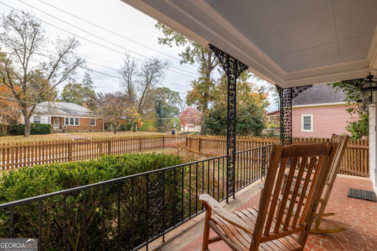 5450 E Mountain Street