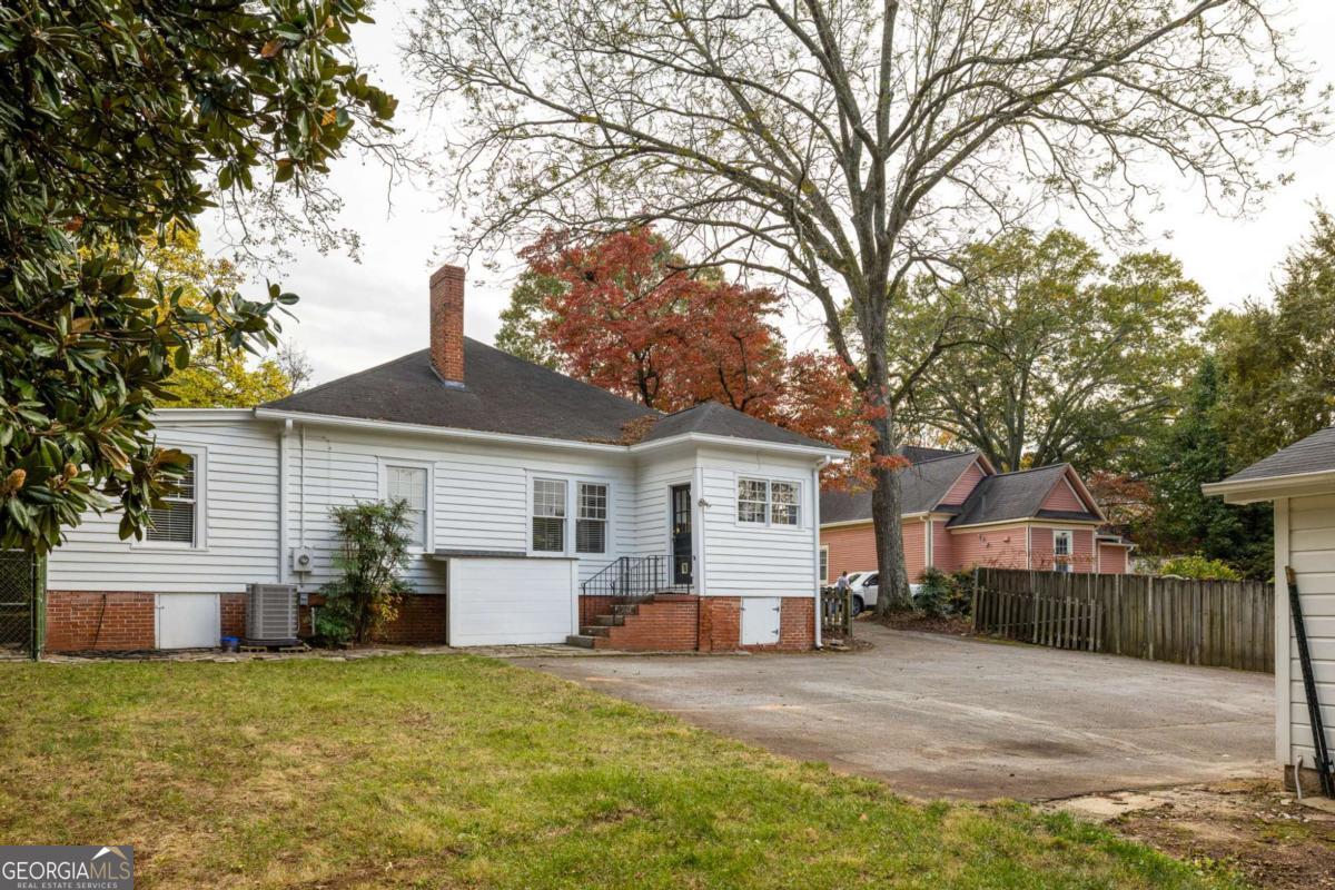 5450 E Mountain Street