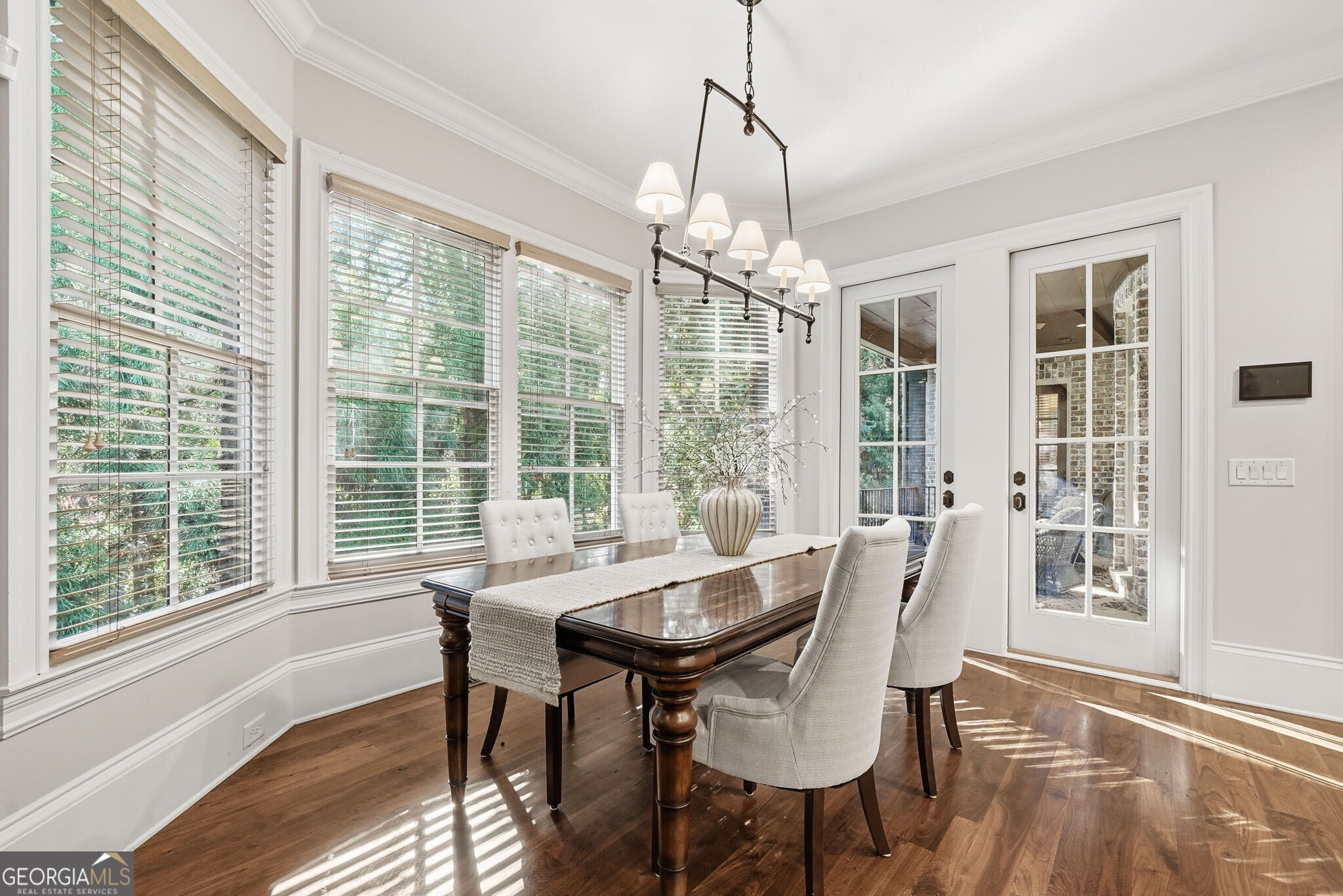 841 Camden Park Court NE