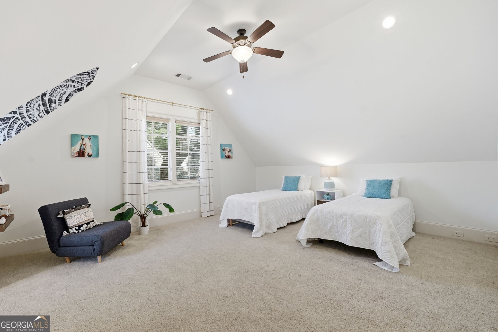 841 Camden Park Court NE