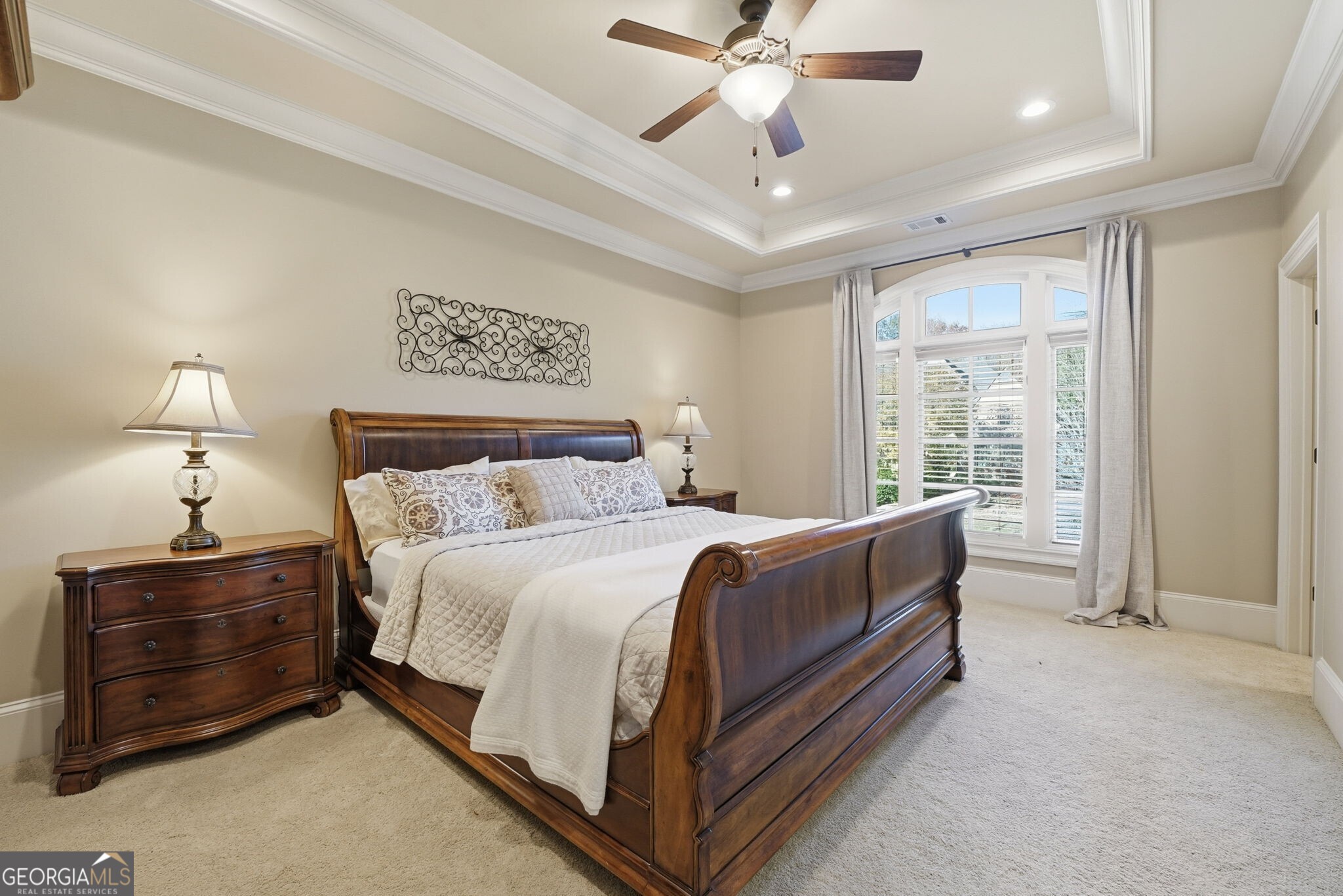 841 Camden Park Court NE