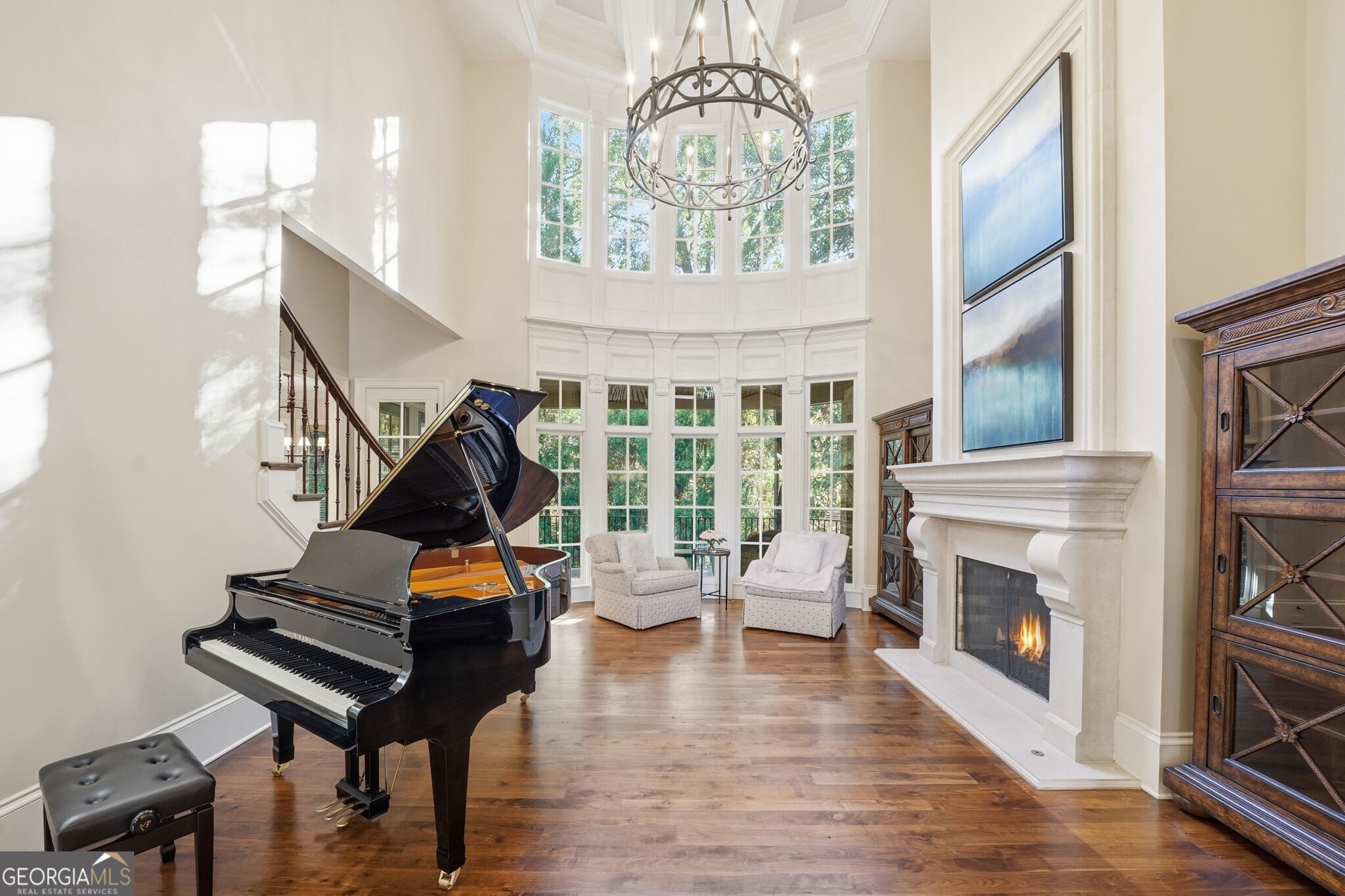 841 Camden Park Court NE