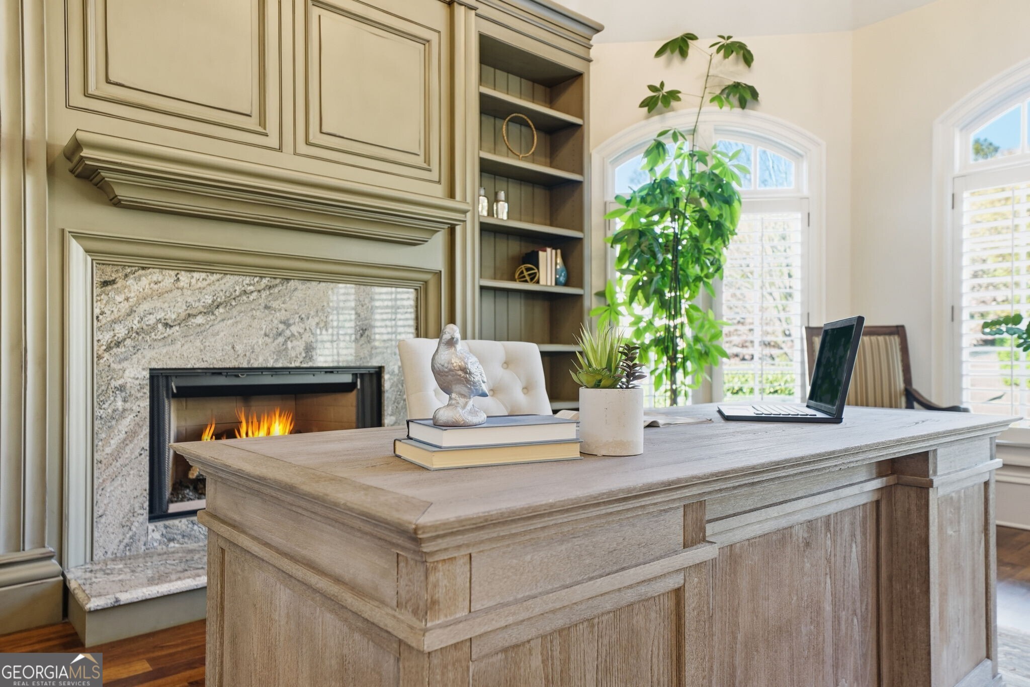 841 Camden Park Court NE