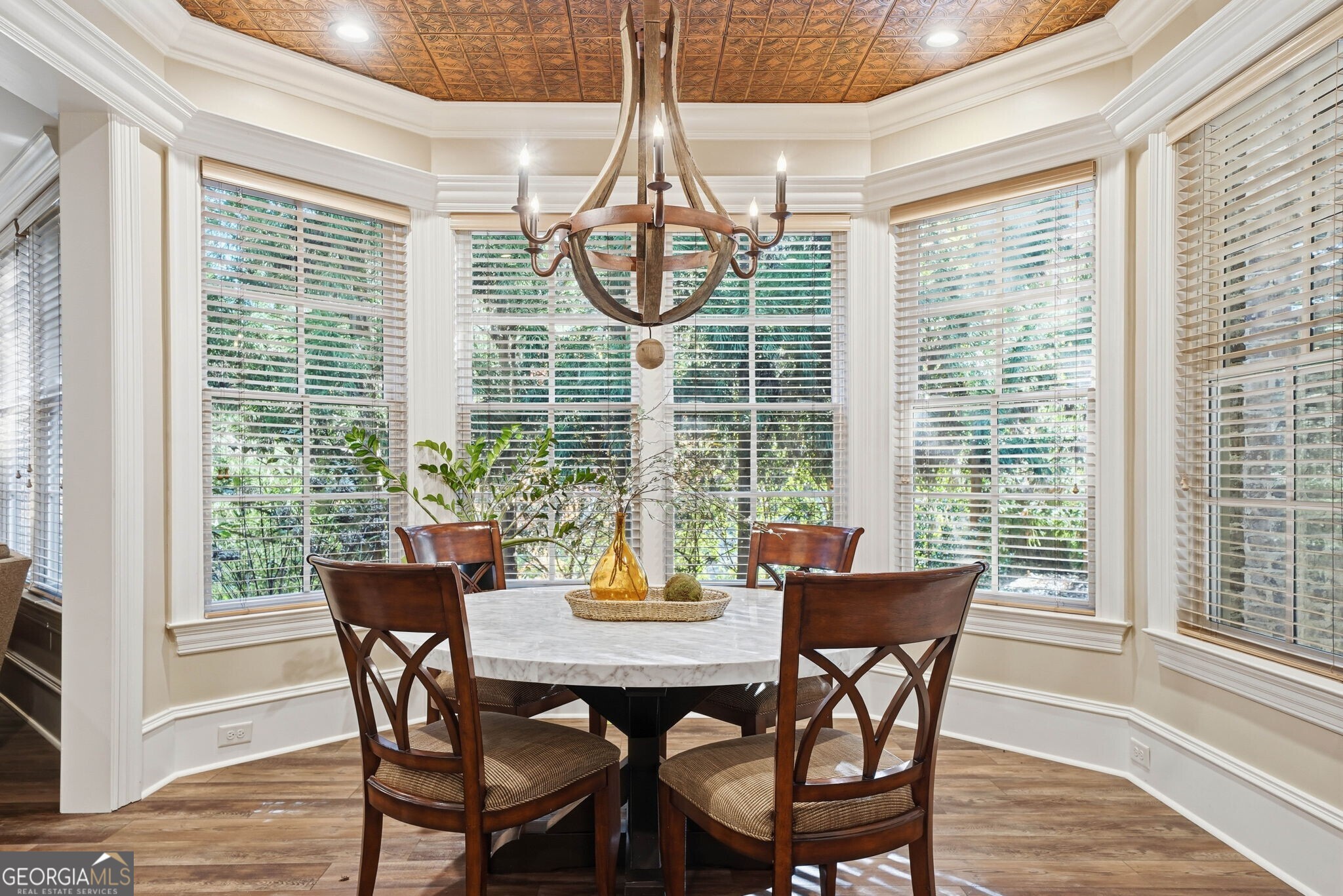 841 Camden Park Court NE