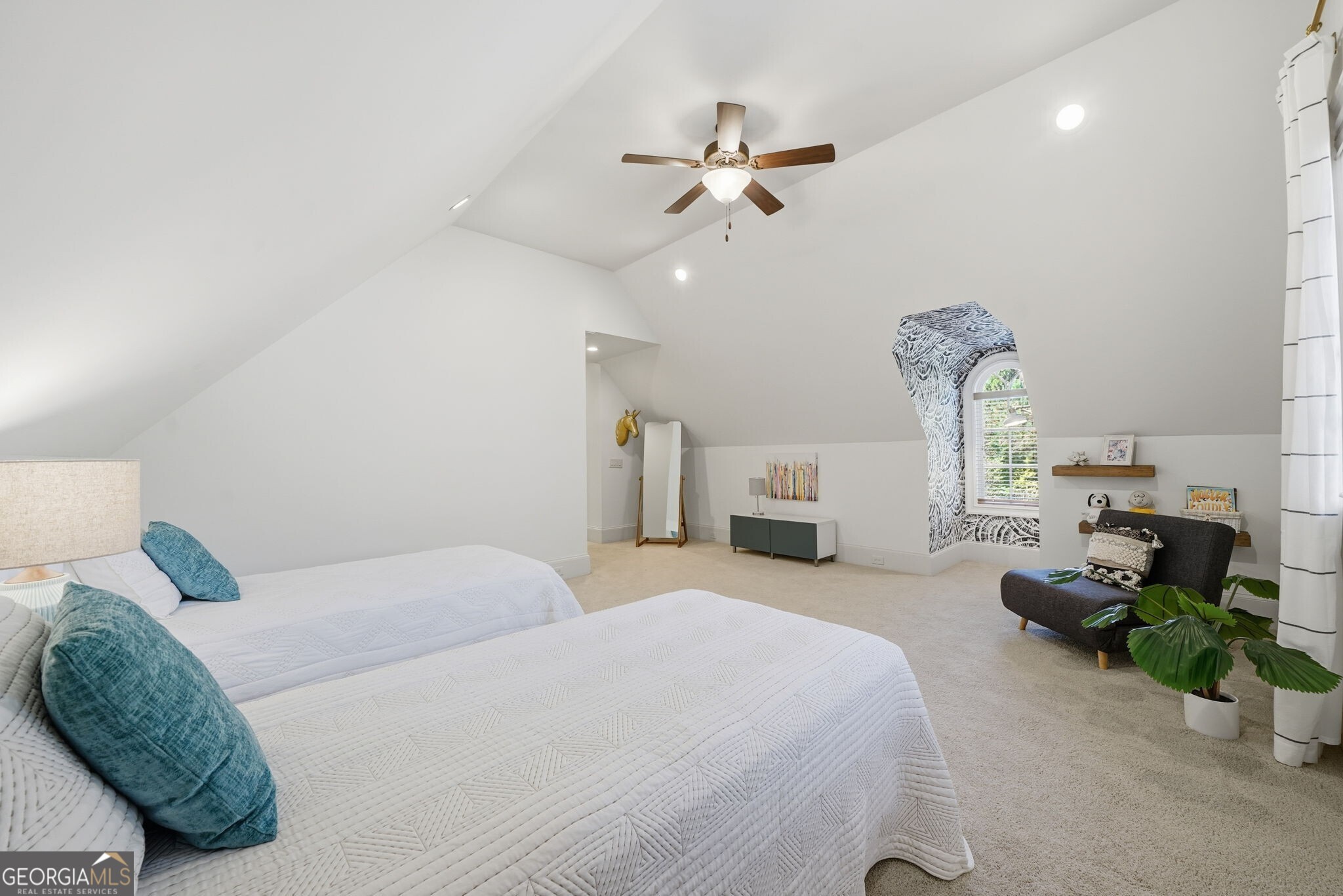 841 Camden Park Court NE