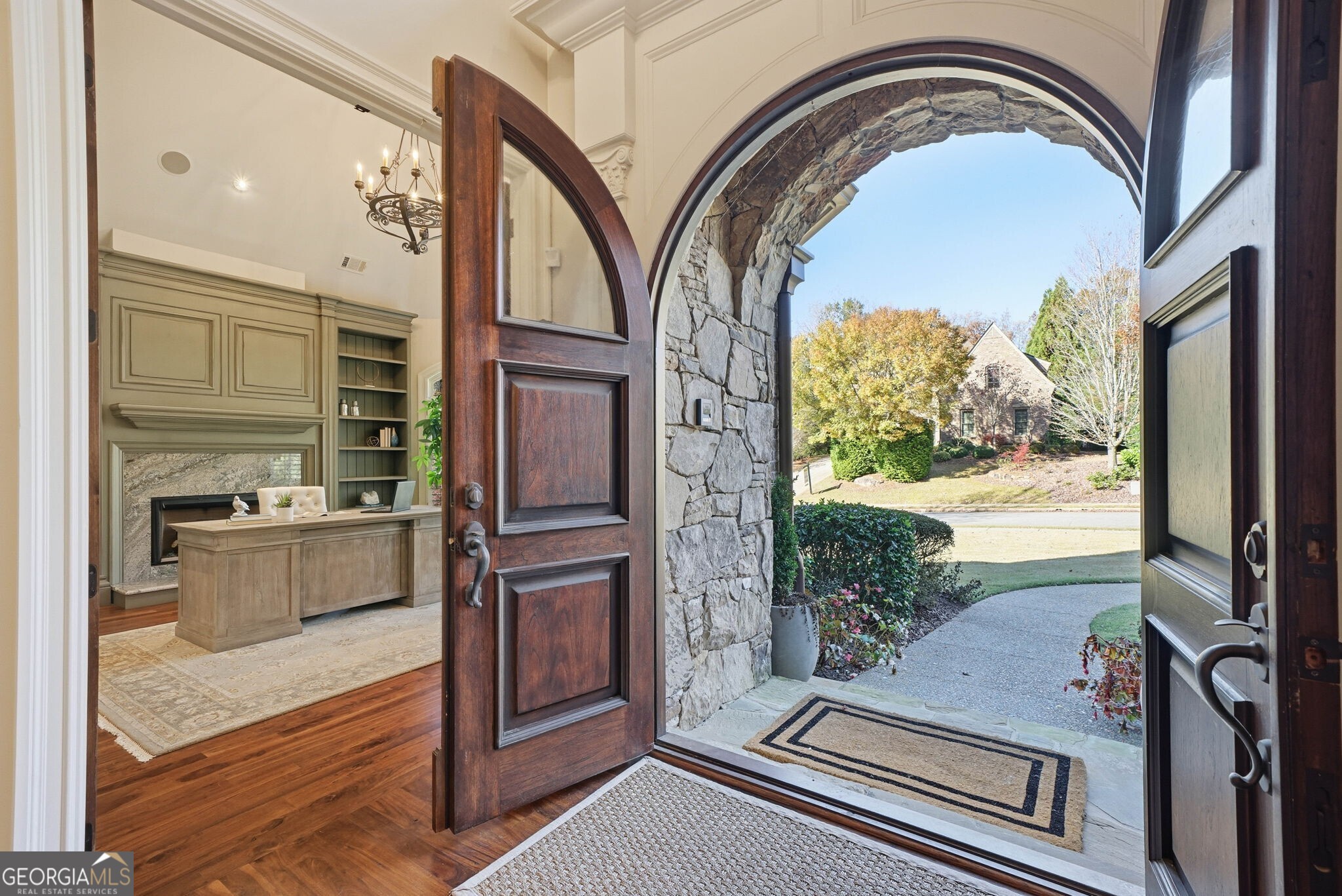 841 Camden Park Court NE