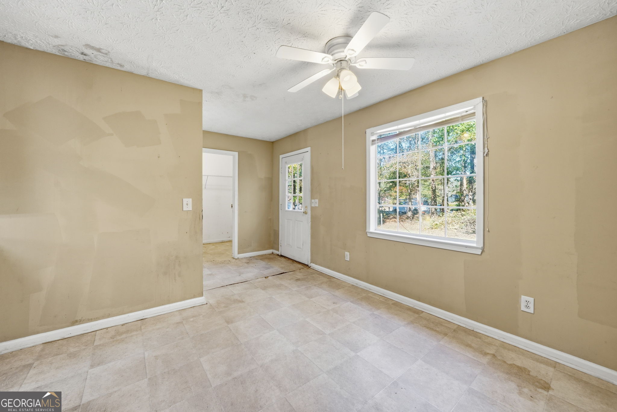 255 Countryside Lane