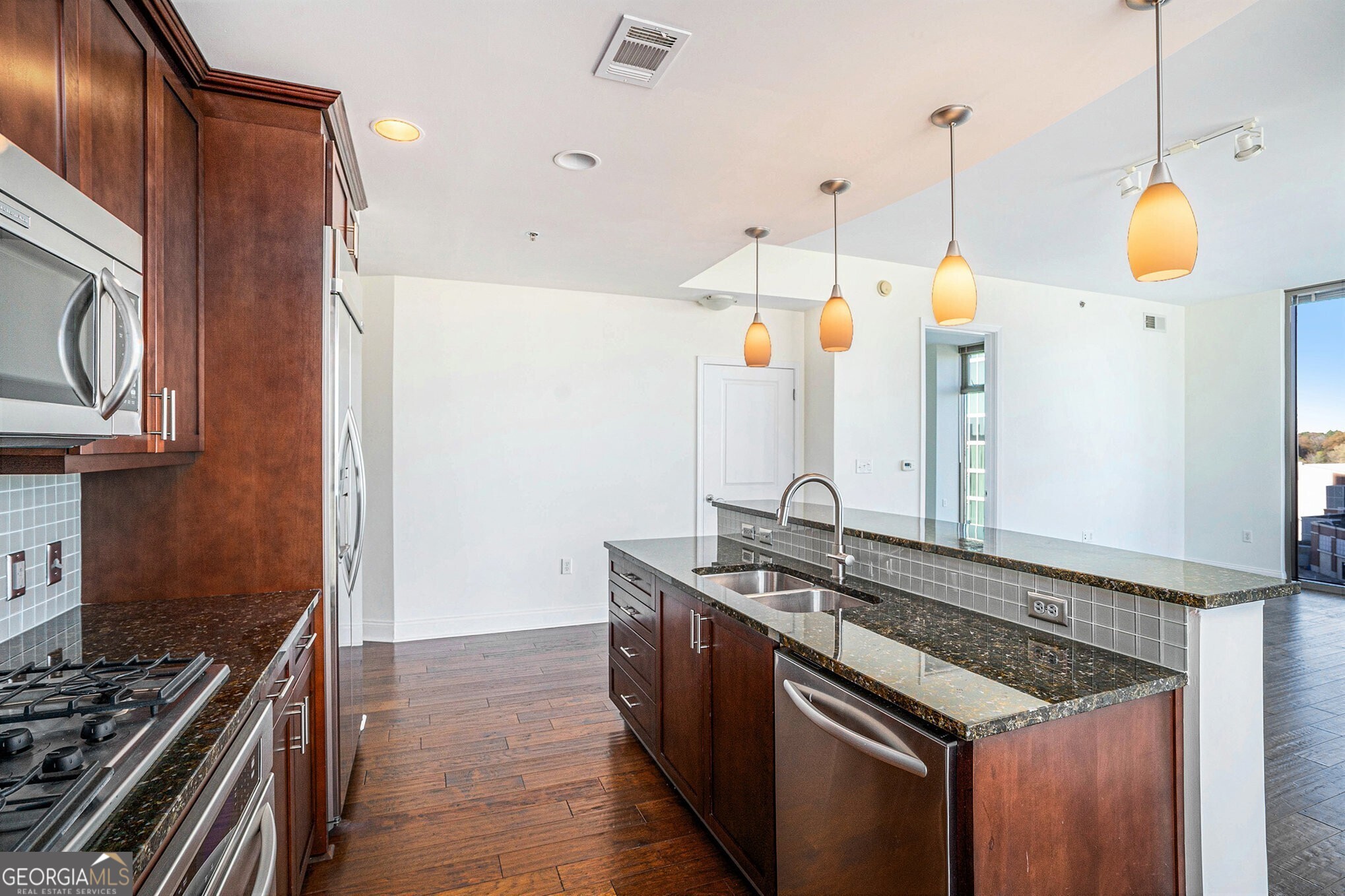 270 17th Street NW # 702