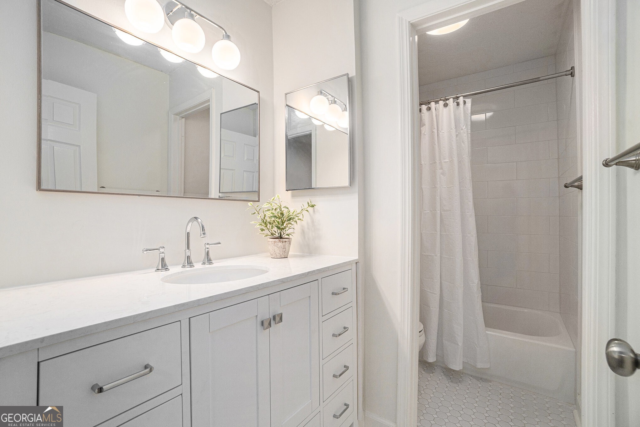 7 George Wythe Place NW