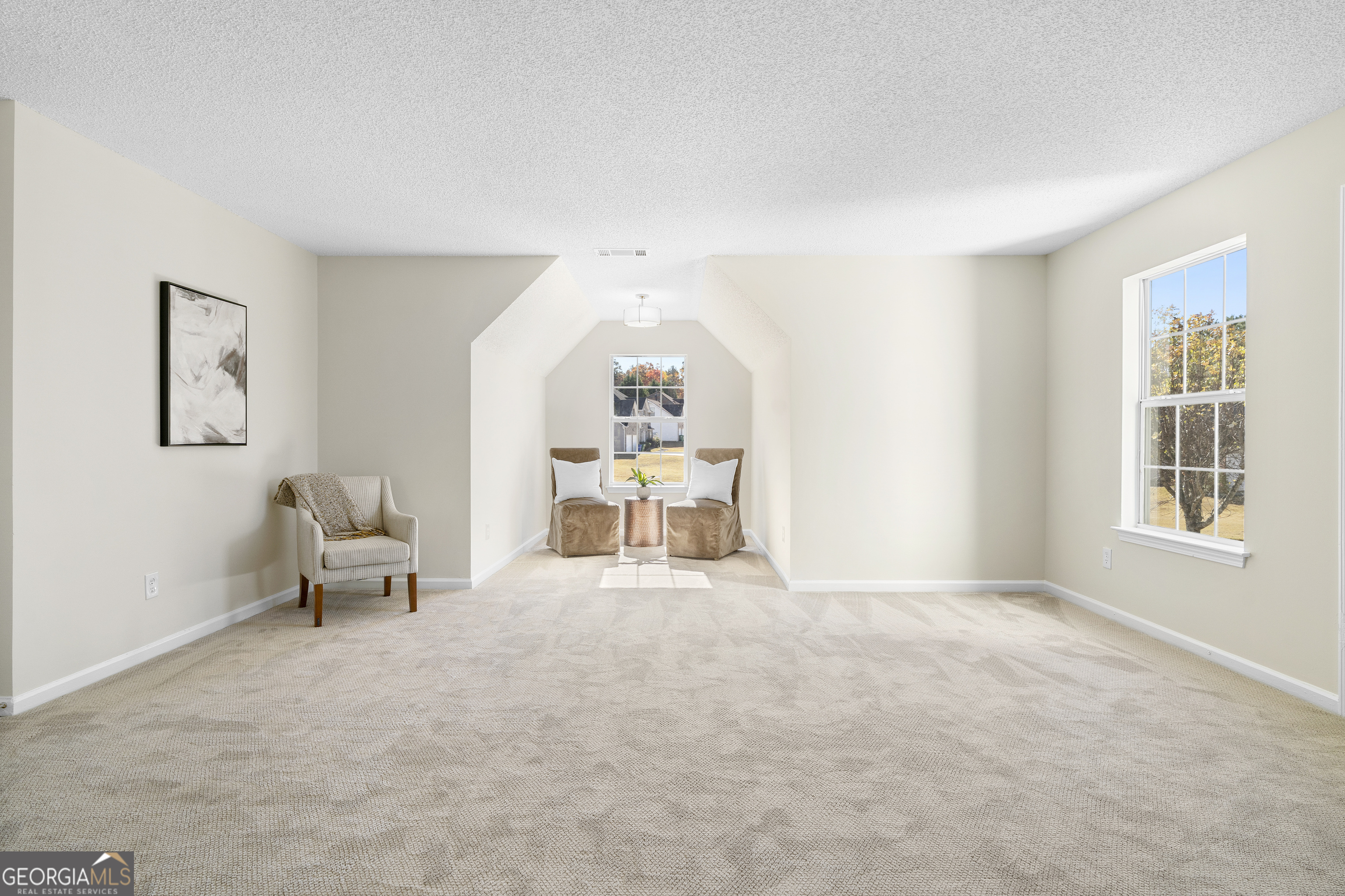 6856 Hill Creek Cove