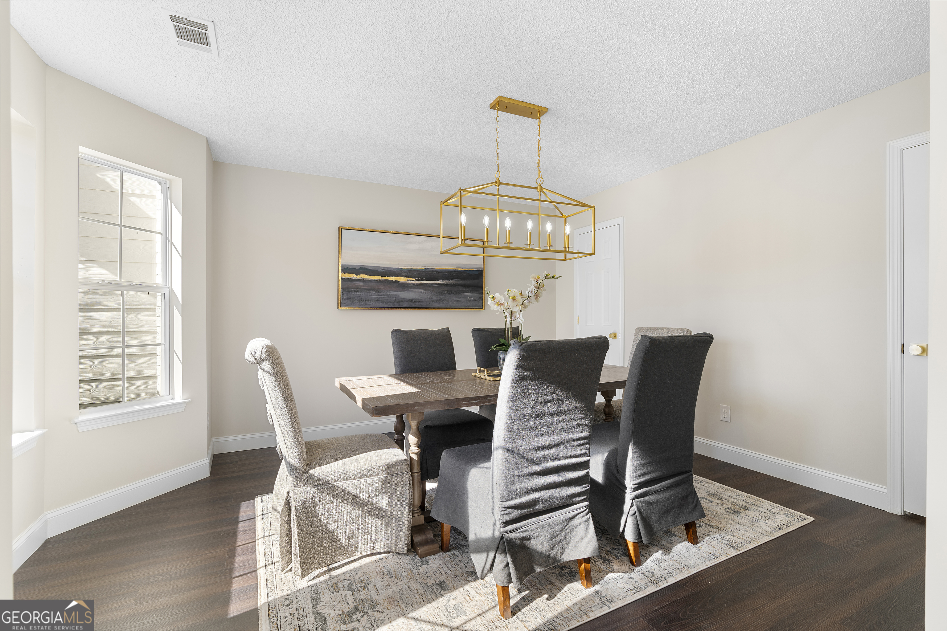 6856 Hill Creek Cove