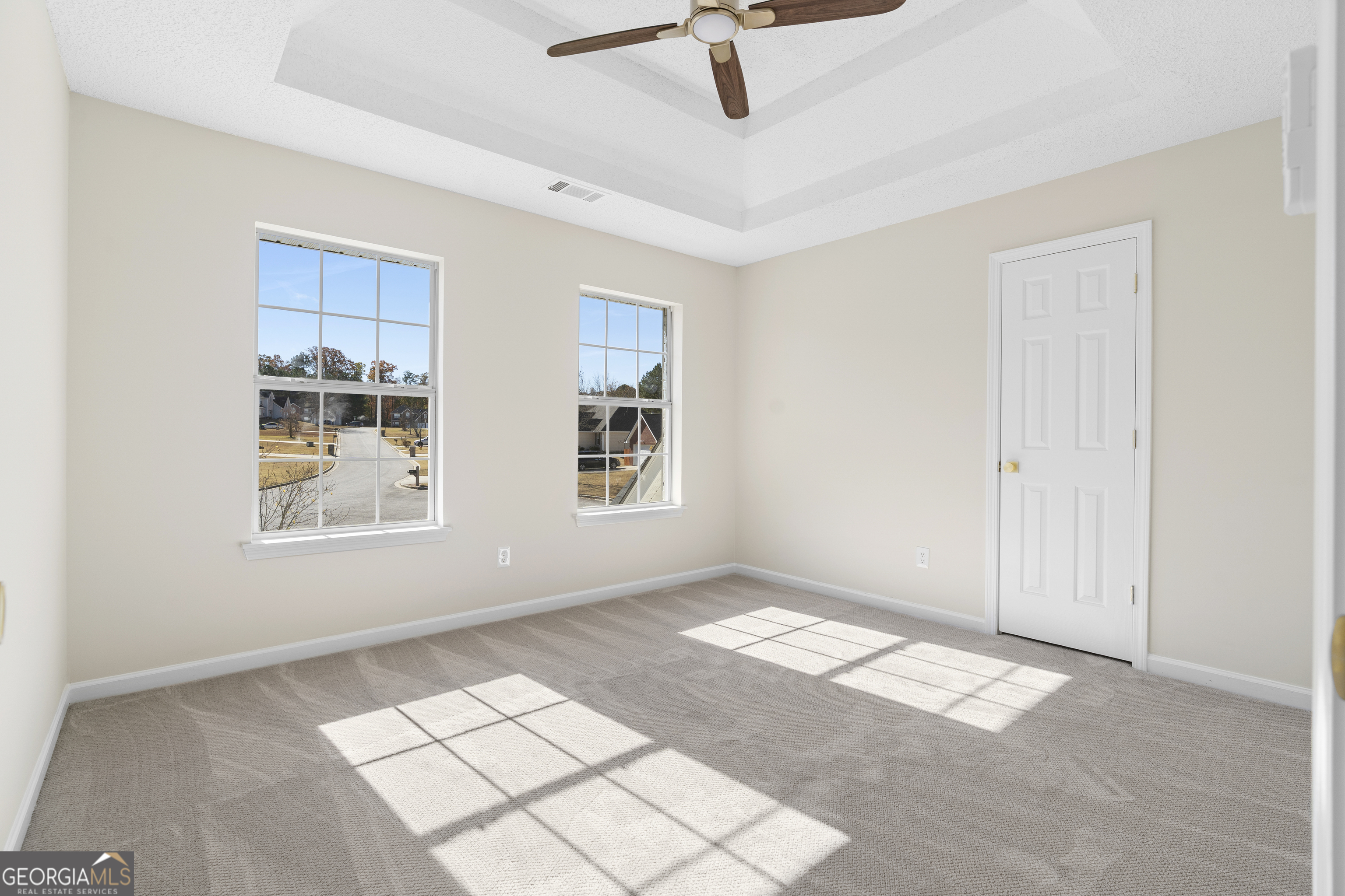 6856 Hill Creek Cove