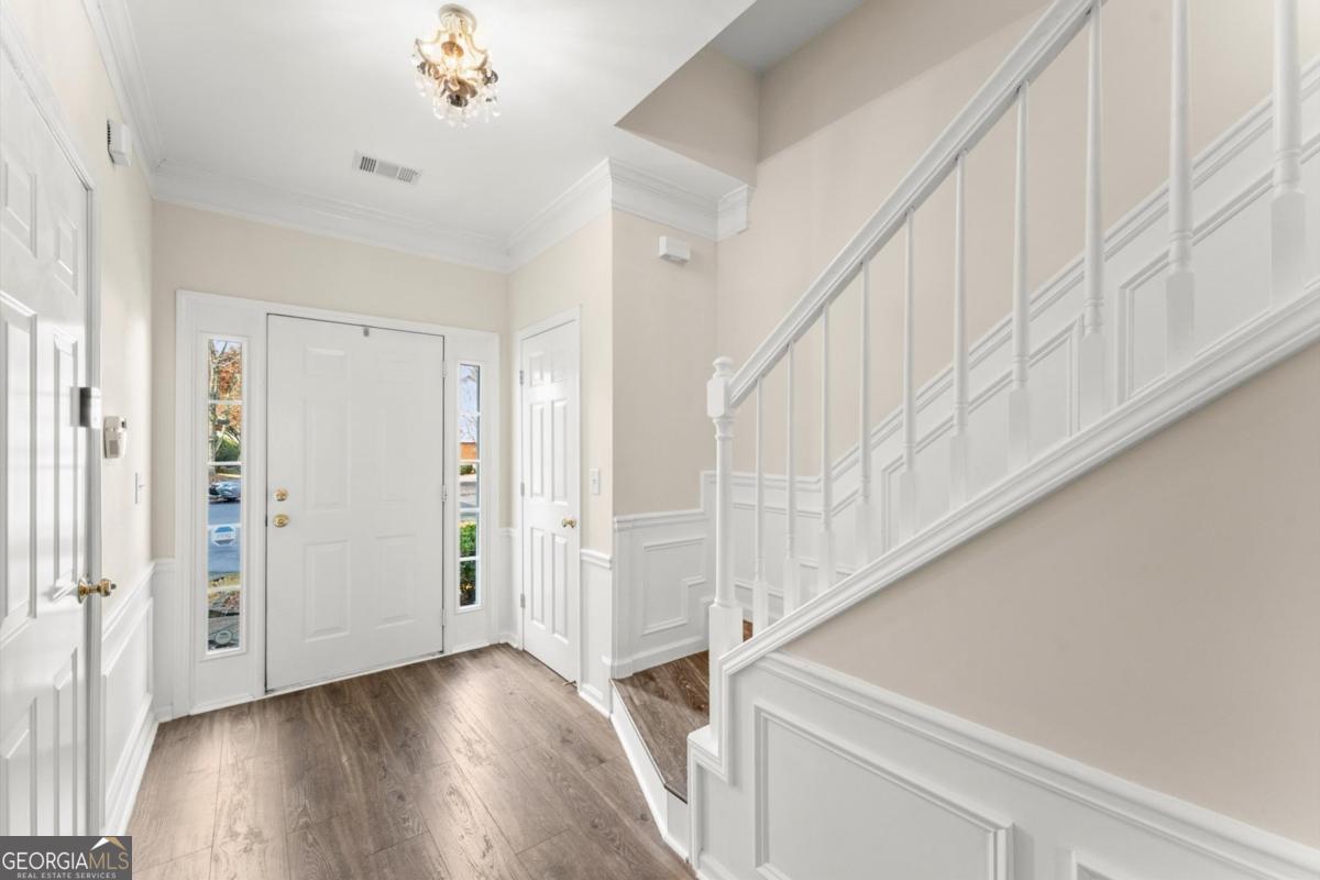 3301 Lathenview Court