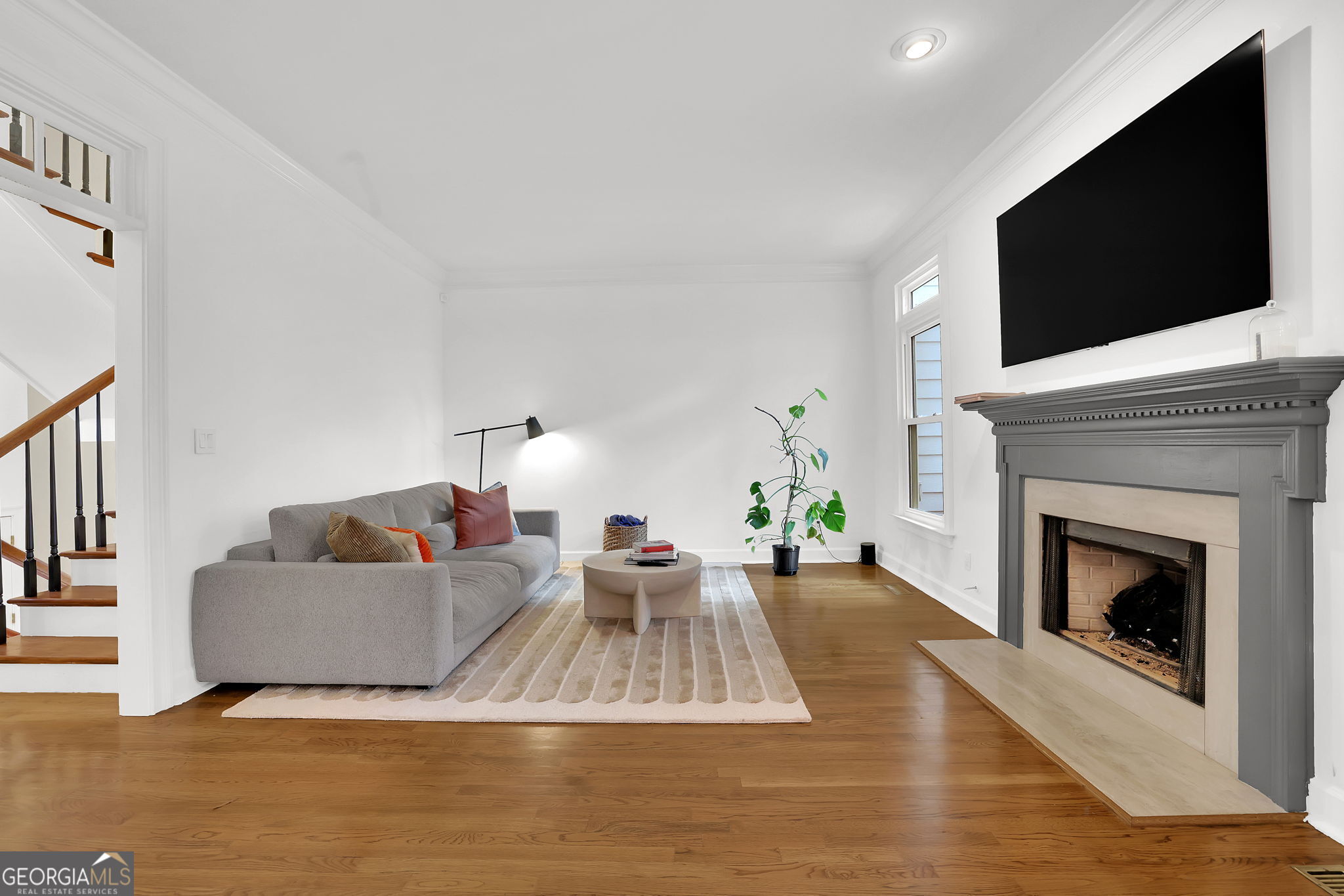 7155 Roswell Road # 14