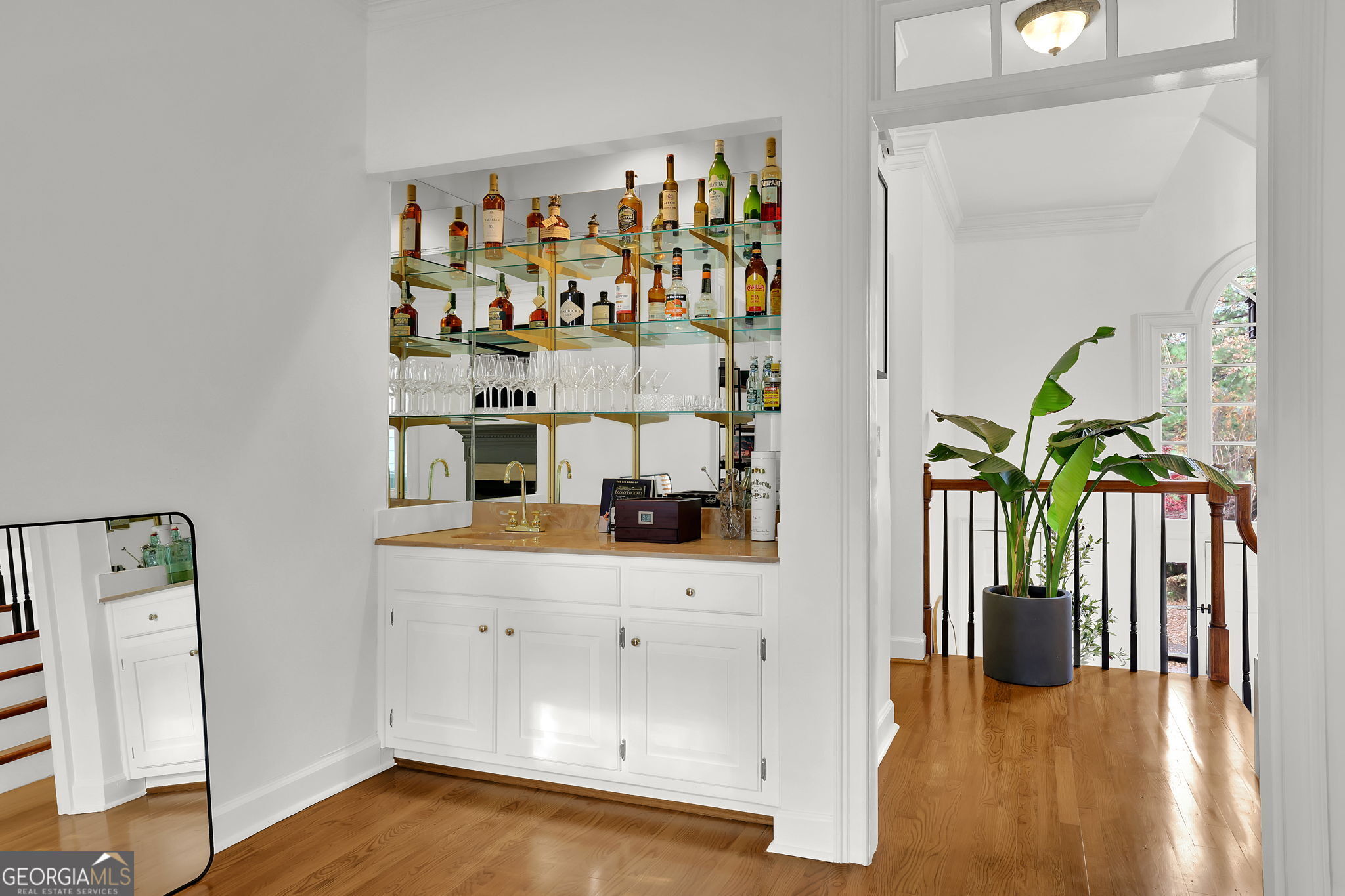 7155 Roswell Road # 14