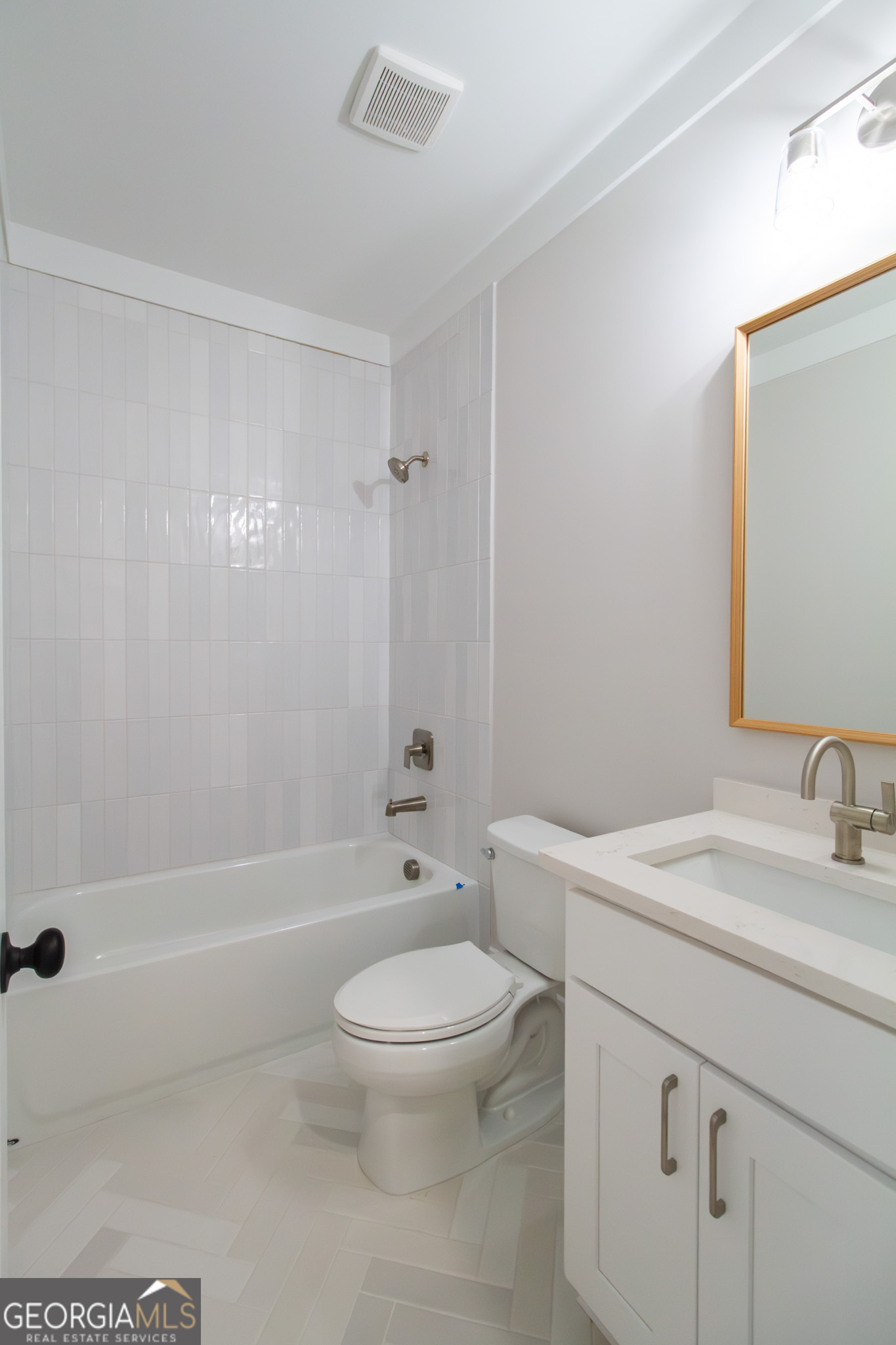 507 Casanova Street SE