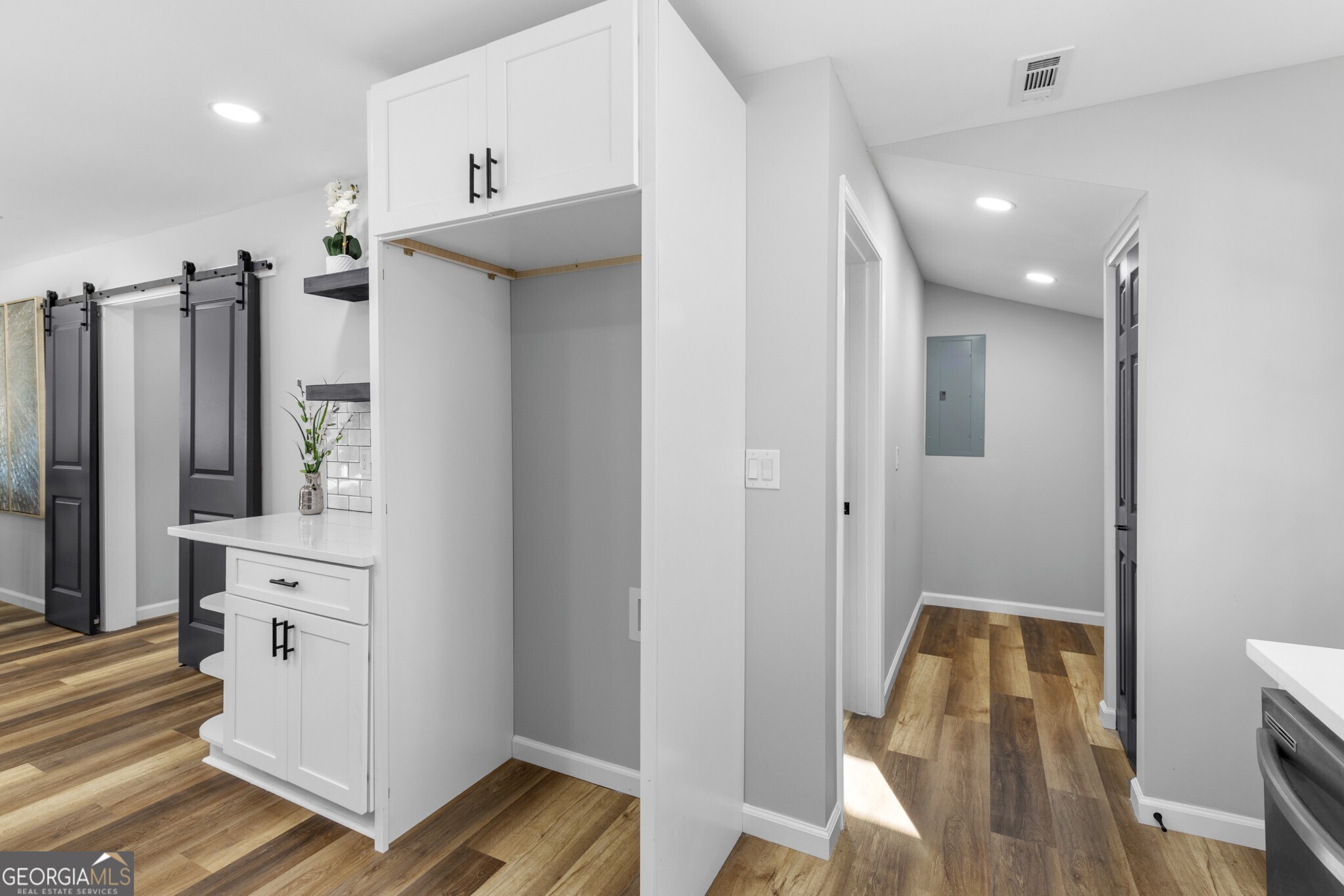 2103 Kipling Circle SE