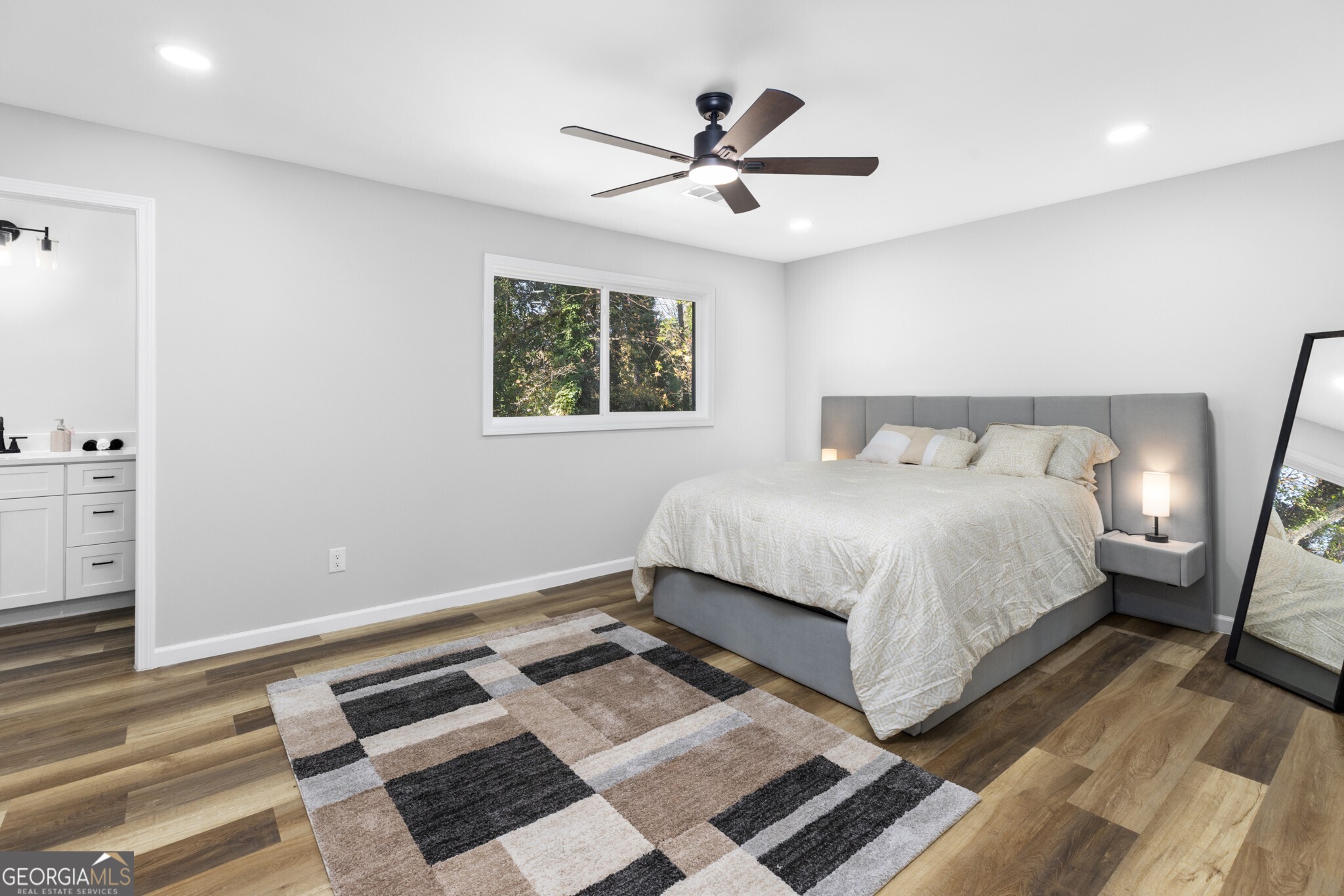 2103 Kipling Circle SE